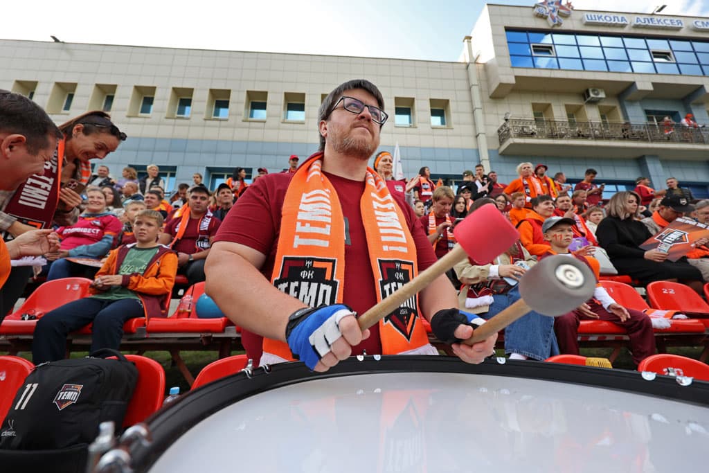 «Темп» 0:1 «Знамя Труда». FONBET Кубок России. 10.09.2025. СМИ: Владимир Мартынов («CX News»), Александр Чёрный («Алтайский спорт»), Виталий Барабаш (Сетевое издание "Толк"), Андрей Каспришин («Алтайская правда») — кадр 707