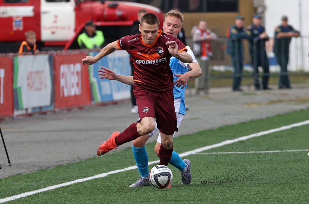 «Темп» 0:1 «Знамя Труда». FONBET Кубок России. 10.09.2025. СМИ: Владимир Мартынов («CX News»), Александр Чёрный («Алтайский спорт»), Виталий Барабаш (Сетевое издание "Толк"), Андрей Каспришин («Алтайская правда») — кадр 690