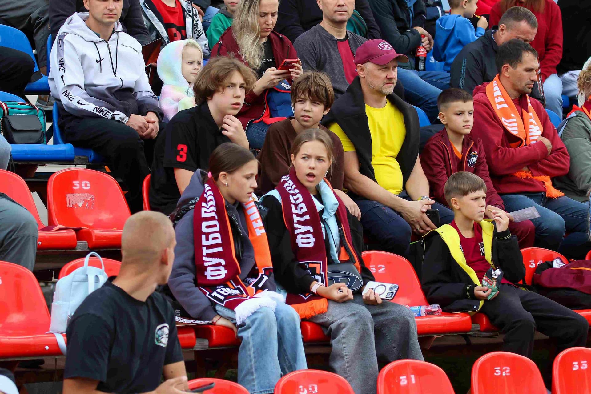 «Темп» 0:1 «Знамя Труда». FONBET Кубок России. 10.09.2025. СМИ: Владимир Мартынов («CX News»), Александр Чёрный («Алтайский спорт»), Виталий Барабаш (Сетевое издание "Толк"), Андрей Каспришин («Алтайская правда») — кадр 481