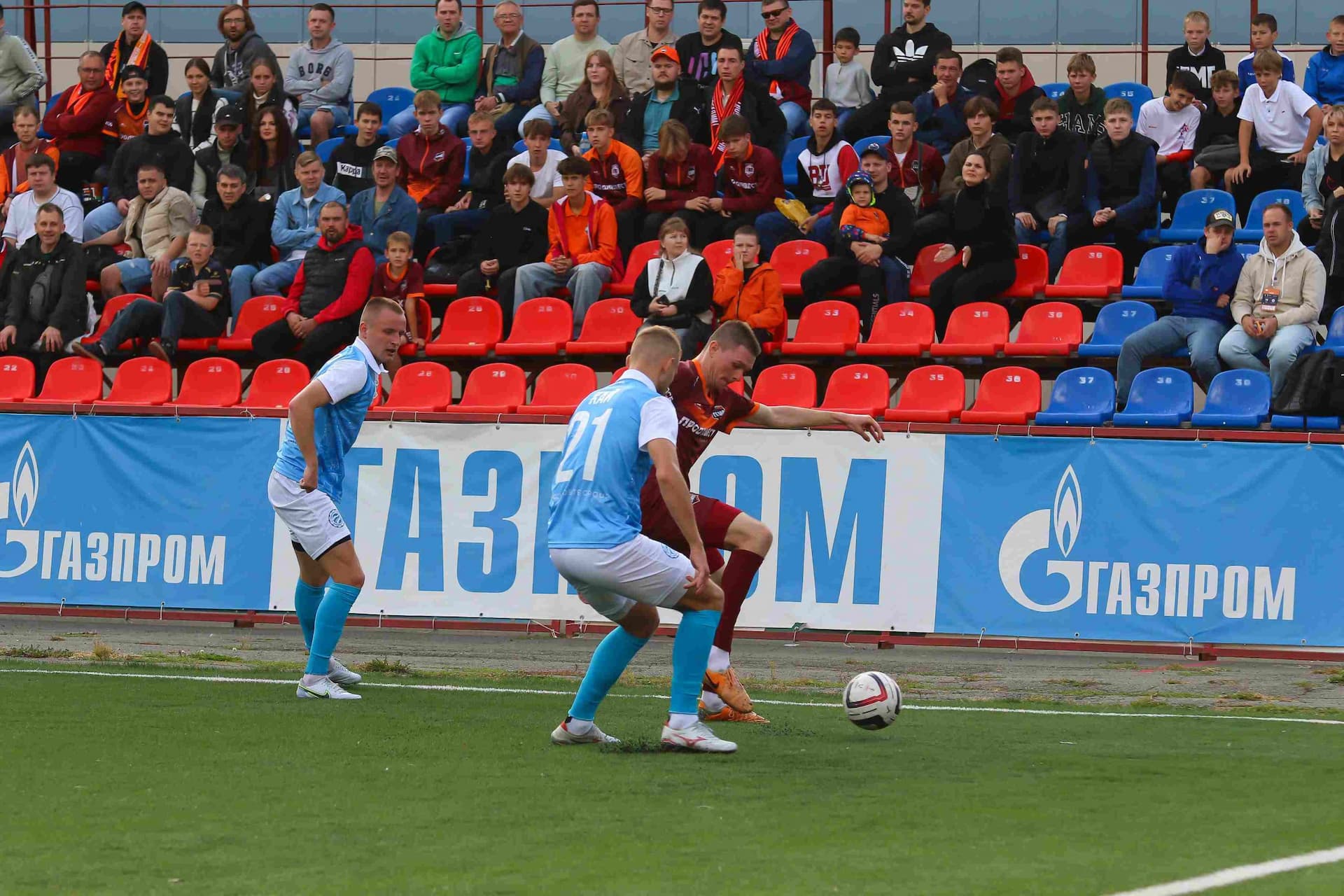 «Темп» 0:1 «Знамя Труда». FONBET Кубок России. 10.09.2025. СМИ: Владимир Мартынов («CX News»), Александр Чёрный («Алтайский спорт»), Виталий Барабаш (Сетевое издание "Толк"), Андрей Каспришин («Алтайская правда») — кадр 594