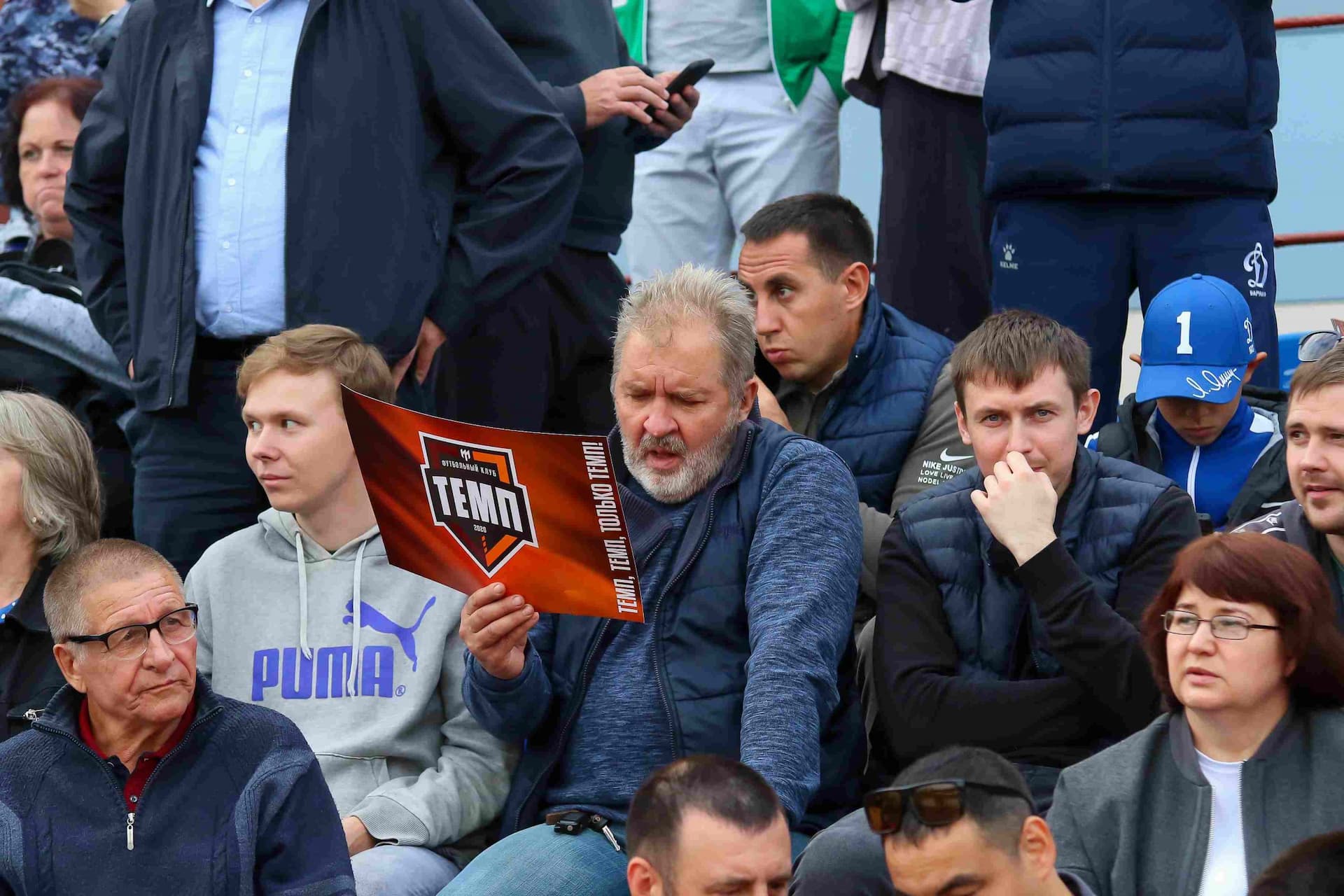 «Темп» 0:1 «Знамя Труда». FONBET Кубок России. 10.09.2025. СМИ: Владимир Мартынов («CX News»), Александр Чёрный («Алтайский спорт»), Виталий Барабаш (Сетевое издание "Толк"), Андрей Каспришин («Алтайская правда») — кадр 598