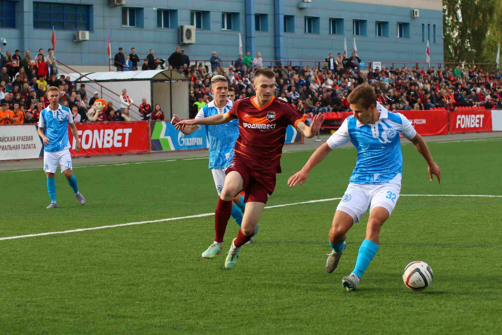 «Темп» 0:1 «Знамя Труда». FONBET Кубок России. 10.09.2025. СМИ: Владимир Мартынов («CX News»), Александр Чёрный («Алтайский спорт»), Виталий Барабаш (Сетевое издание "Толк"), Андрей Каспришин («Алтайская правда») — кадр 626