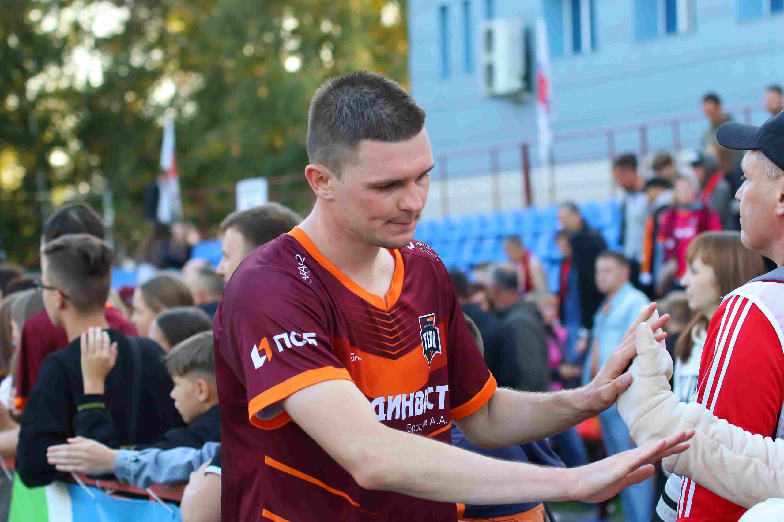 «Темп» 0:1 «Знамя Труда». FONBET Кубок России. 10.09.2025. СМИ: Владимир Мартынов («CX News»), Александр Чёрный («Алтайский спорт»), Виталий Барабаш (Сетевое издание "Толк"), Андрей Каспришин («Алтайская правда») — кадр 666