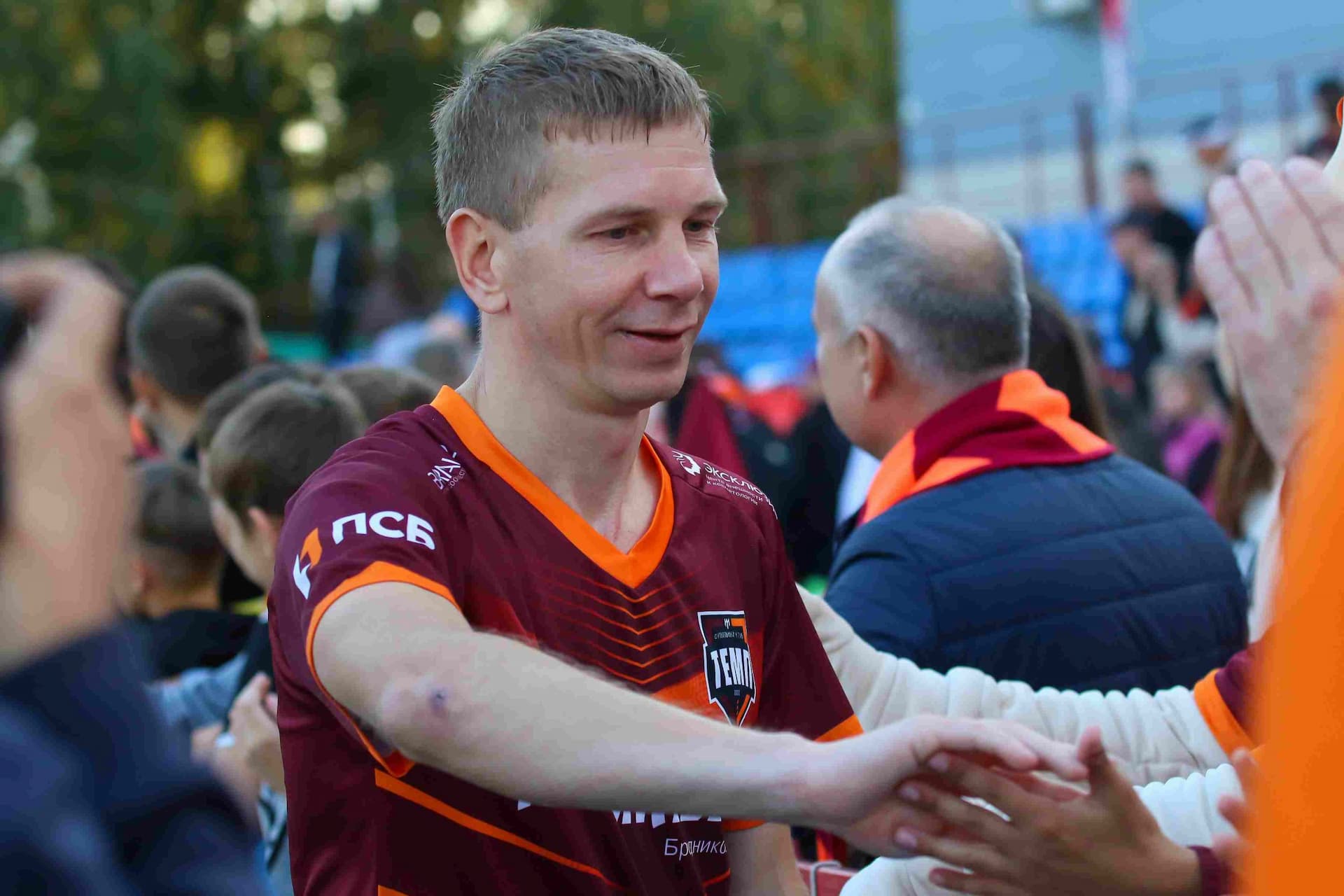 «Темп» 0:1 «Знамя Труда». FONBET Кубок России. 10.09.2025. СМИ: Владимир Мартынов («CX News»), Александр Чёрный («Алтайский спорт»), Виталий Барабаш (Сетевое издание "Толк"), Андрей Каспришин («Алтайская правда») — кадр 669