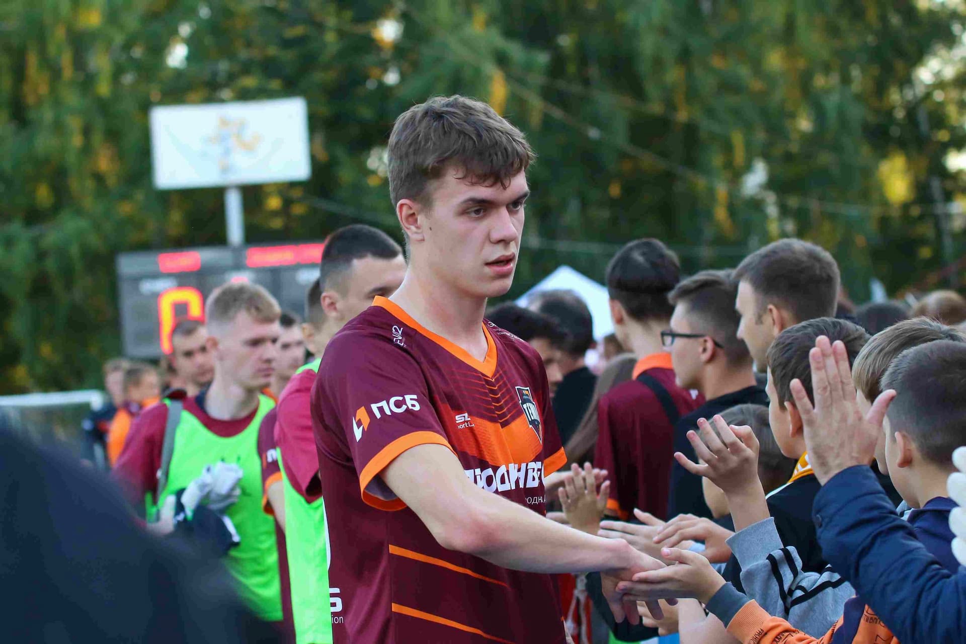 «Темп» 0:1 «Знамя Труда». FONBET Кубок России. 10.09.2025. СМИ: Владимир Мартынов («CX News»), Александр Чёрный («Алтайский спорт»), Виталий Барабаш (Сетевое издание "Толк"), Андрей Каспришин («Алтайская правда») — кадр 672