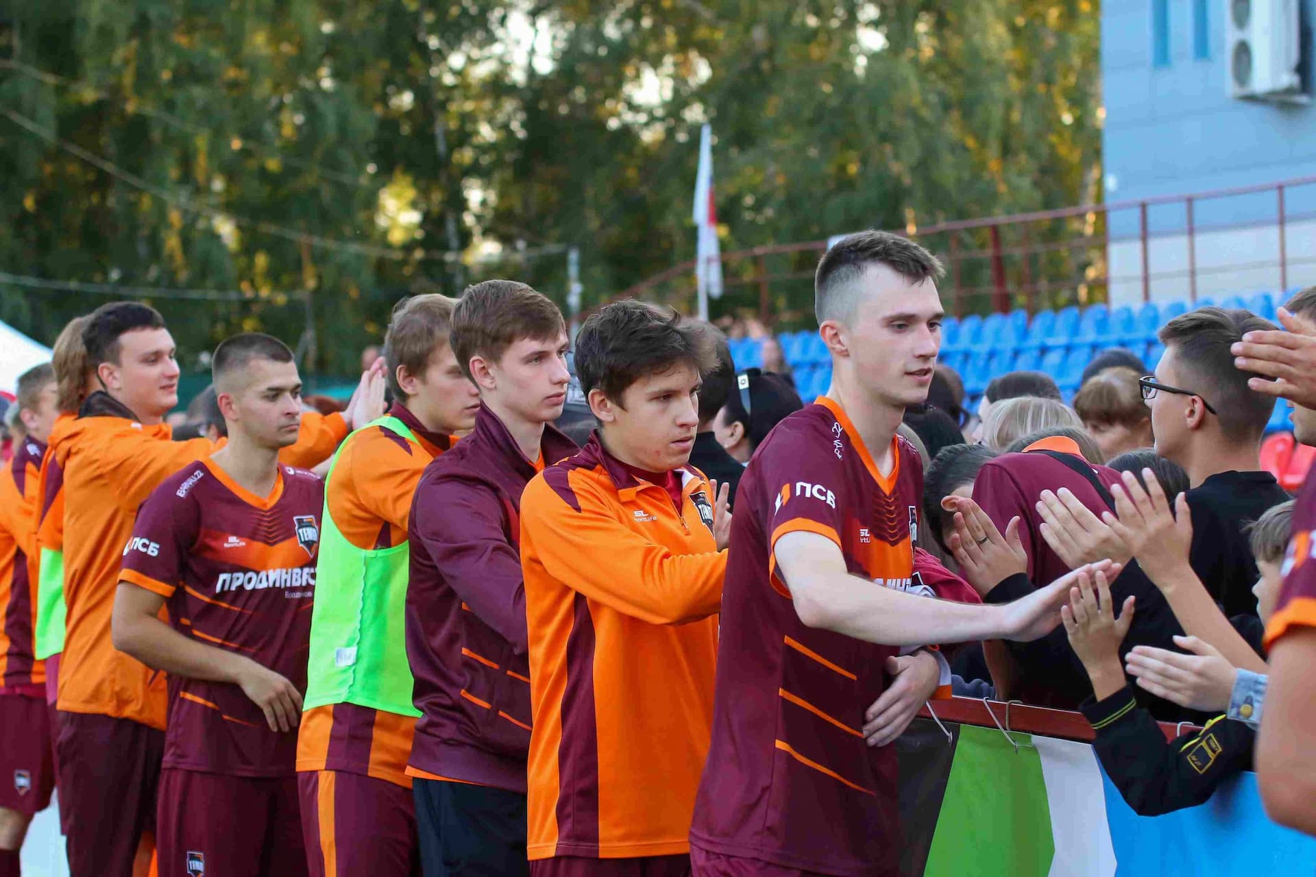 «Темп» 0:1 «Знамя Труда». FONBET Кубок России. 10.09.2025. СМИ: Владимир Мартынов («CX News»), Александр Чёрный («Алтайский спорт»), Виталий Барабаш (Сетевое издание "Толк"), Андрей Каспришин («Алтайская правда») — кадр 675