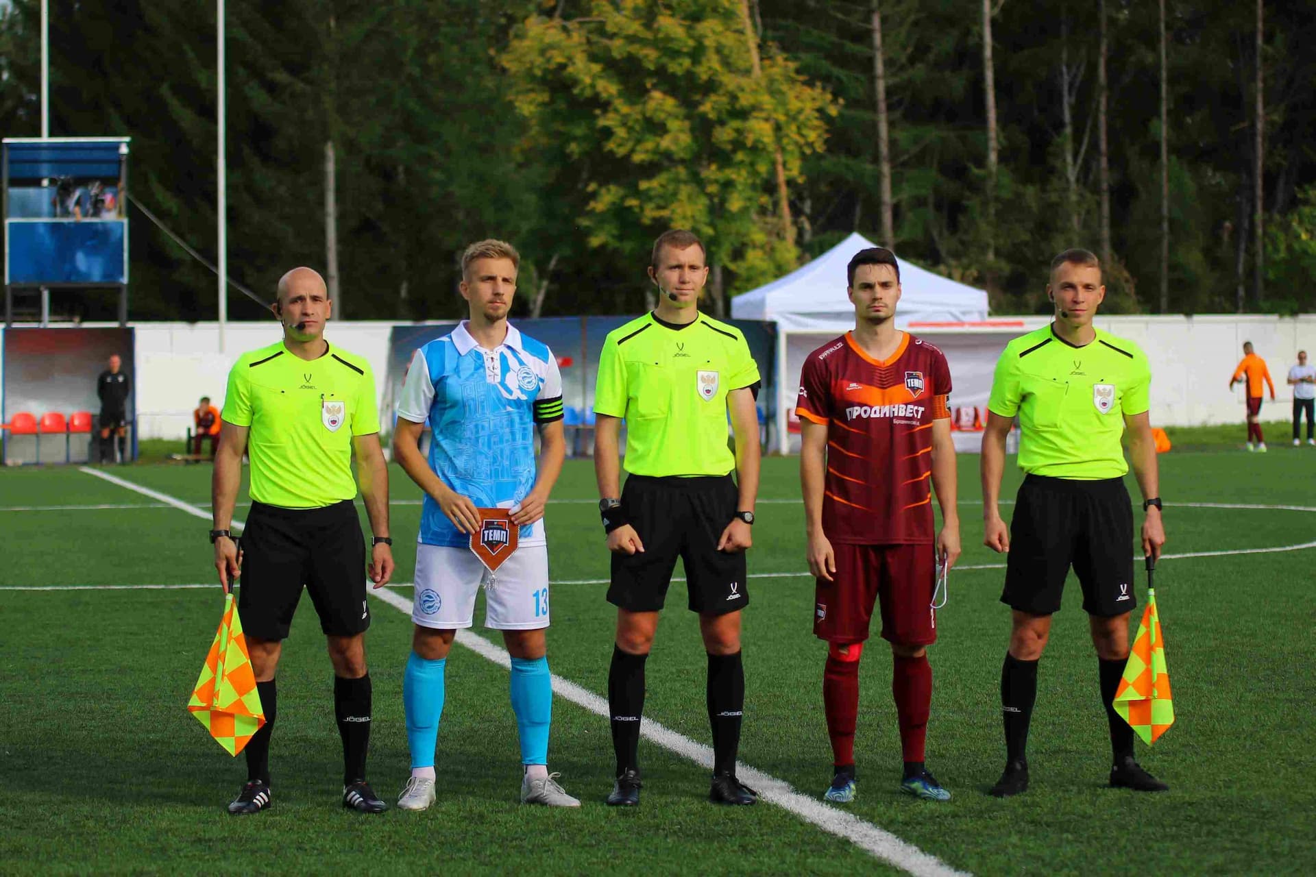 «Темп» 0:1 «Знамя Труда». FONBET Кубок России. 10.09.2025. СМИ: Владимир Мартынов («CX News»), Александр Чёрный («Алтайский спорт»), Виталий Барабаш (Сетевое издание "Толк"), Андрей Каспришин («Алтайская правда») — кадр 529