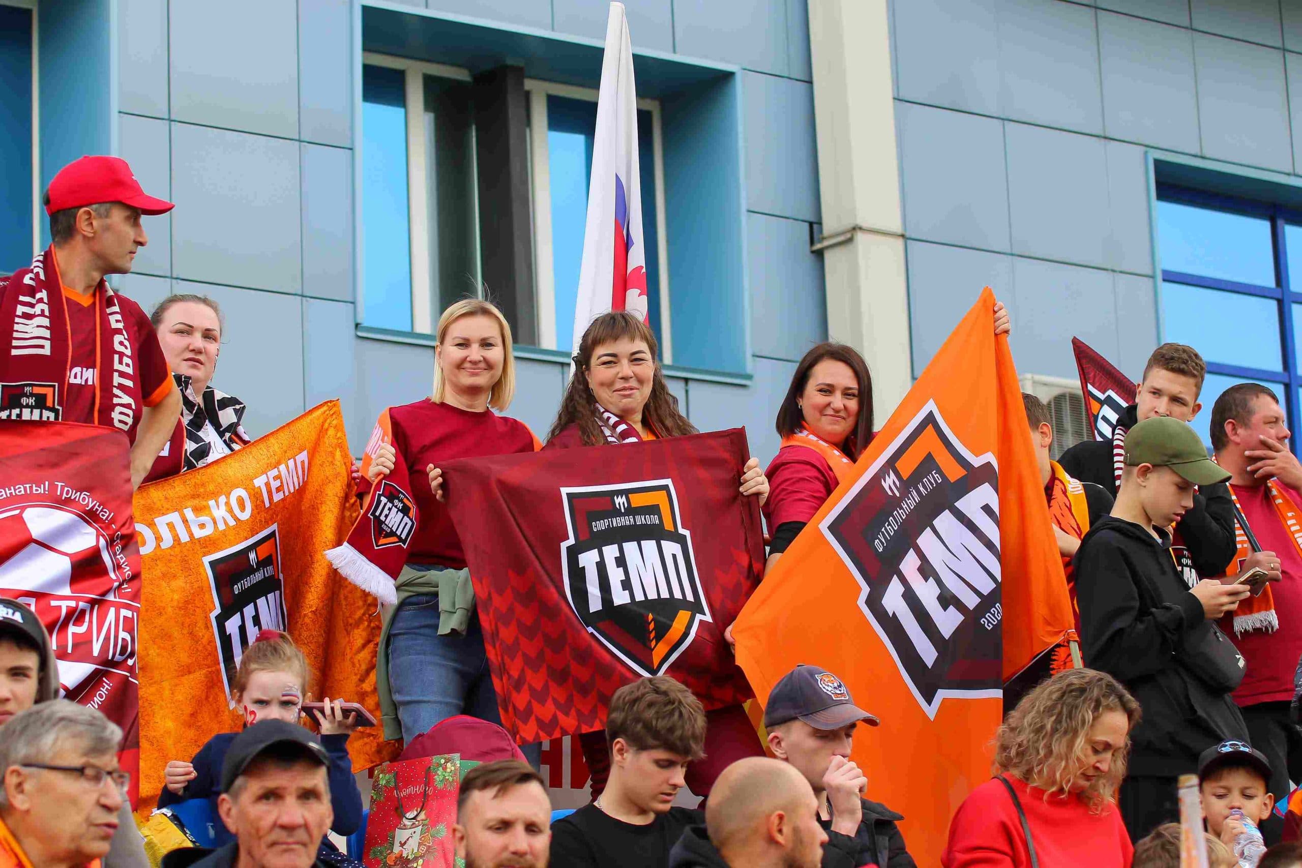 «Темп» 0:1 «Знамя Труда». FONBET Кубок России. 10.09.2025. СМИ: Владимир Мартынов («CX News»), Александр Чёрный («Алтайский спорт»), Виталий Барабаш (Сетевое издание "Толк"), Андрей Каспришин («Алтайская правда») — кадр 478