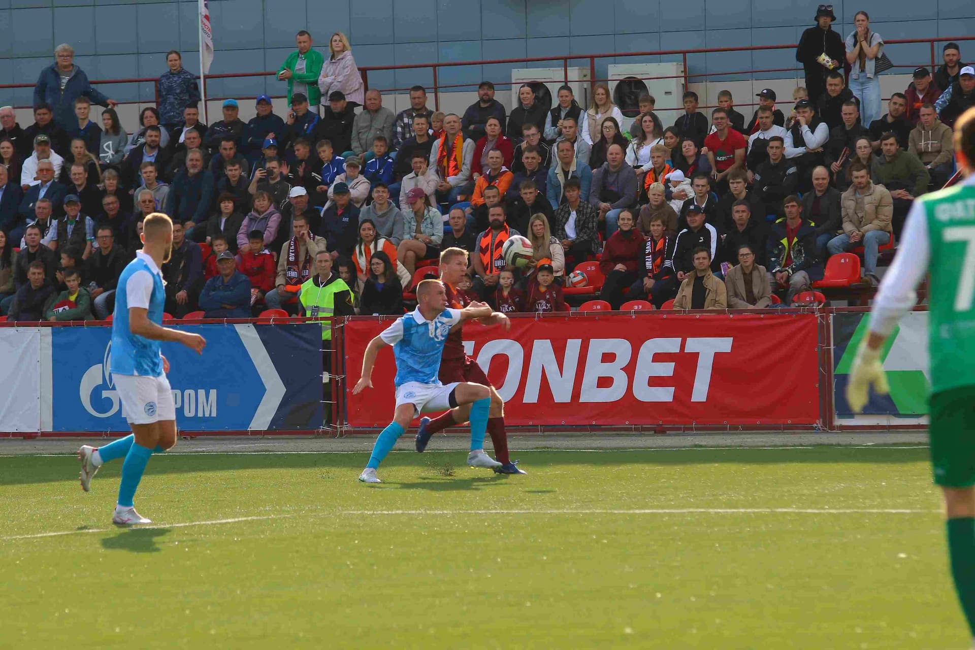 «Темп» 0:1 «Знамя Труда». FONBET Кубок России. 10.09.2025. СМИ: Владимир Мартынов («CX News»), Александр Чёрный («Алтайский спорт»), Виталий Барабаш (Сетевое издание "Толк"), Андрей Каспришин («Алтайская правда») — кадр 564