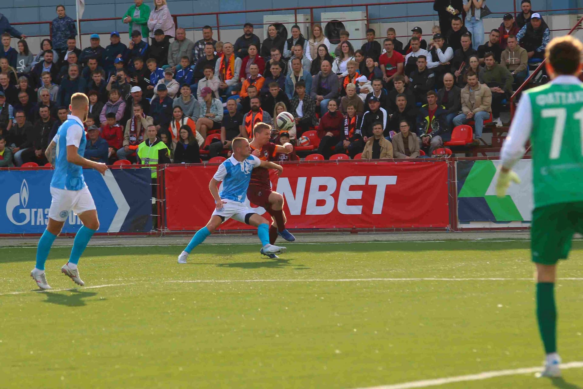 «Темп» 0:1 «Знамя Труда». FONBET Кубок России. 10.09.2025. СМИ: Владимир Мартынов («CX News»), Александр Чёрный («Алтайский спорт»), Виталий Барабаш (Сетевое издание "Толк"), Андрей Каспришин («Алтайская правда») — кадр 565