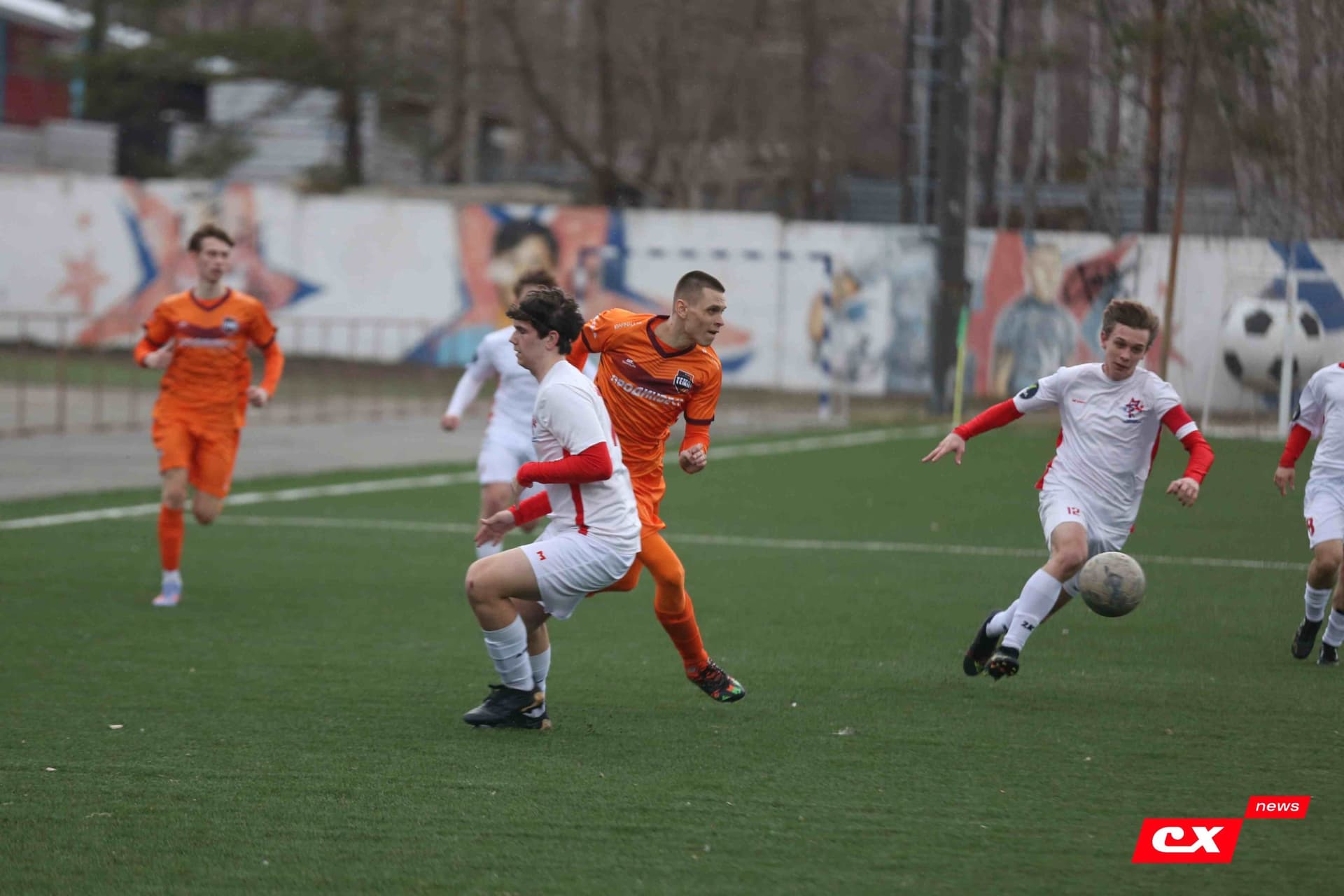 «Темп» 9:1 «Алтай». Турнир памяти В. Фомичёва. 1-й тур. 08.04.25. «CX News», В. Мартынов; «Алтайский спорт», А. Чёрный — кадр 101