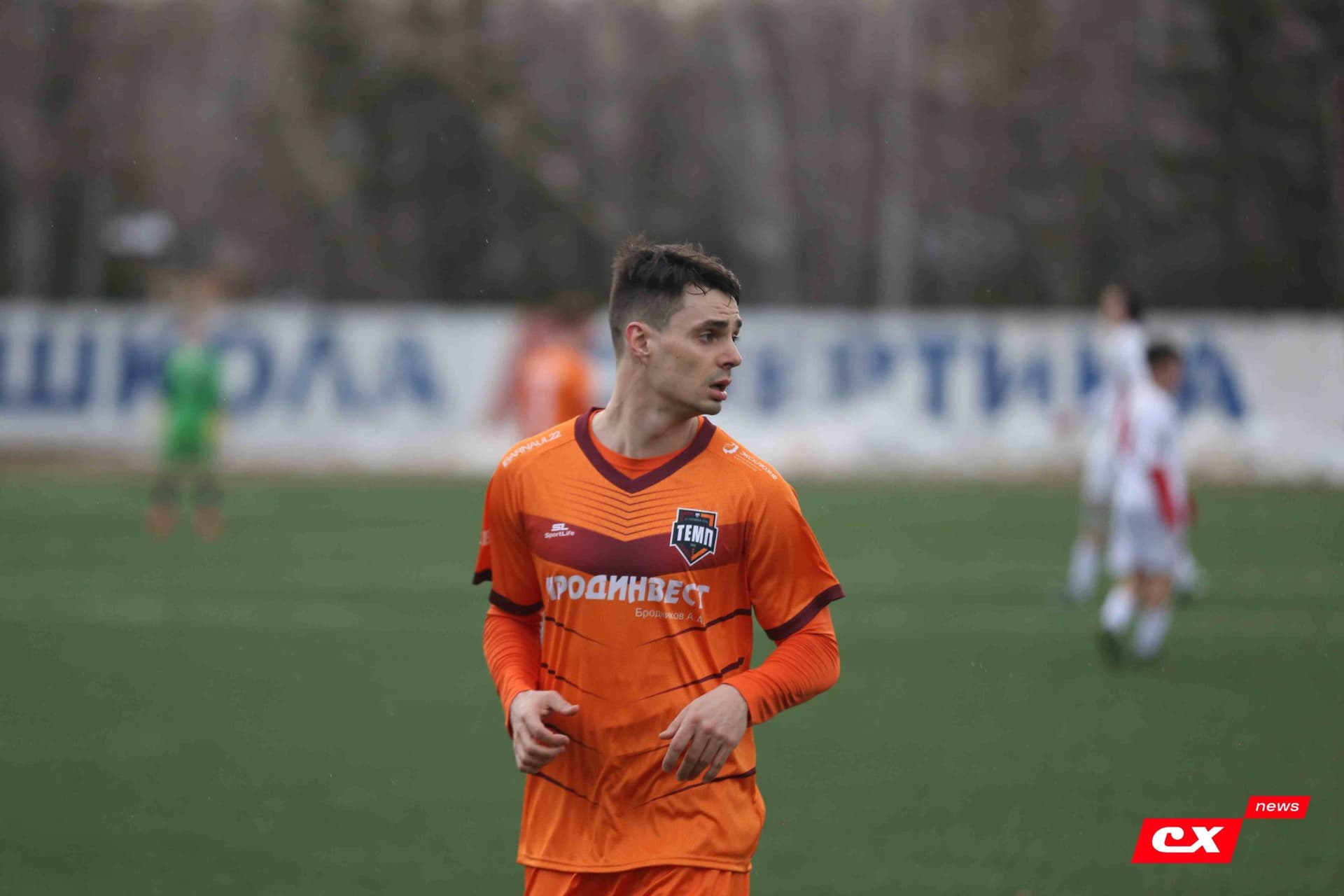 «Темп» 9:1 «Алтай». Турнир памяти В. Фомичёва. 1-й тур. 08.04.25. «CX News», В. Мартынов; «Алтайский спорт», А. Чёрный — кадр 107