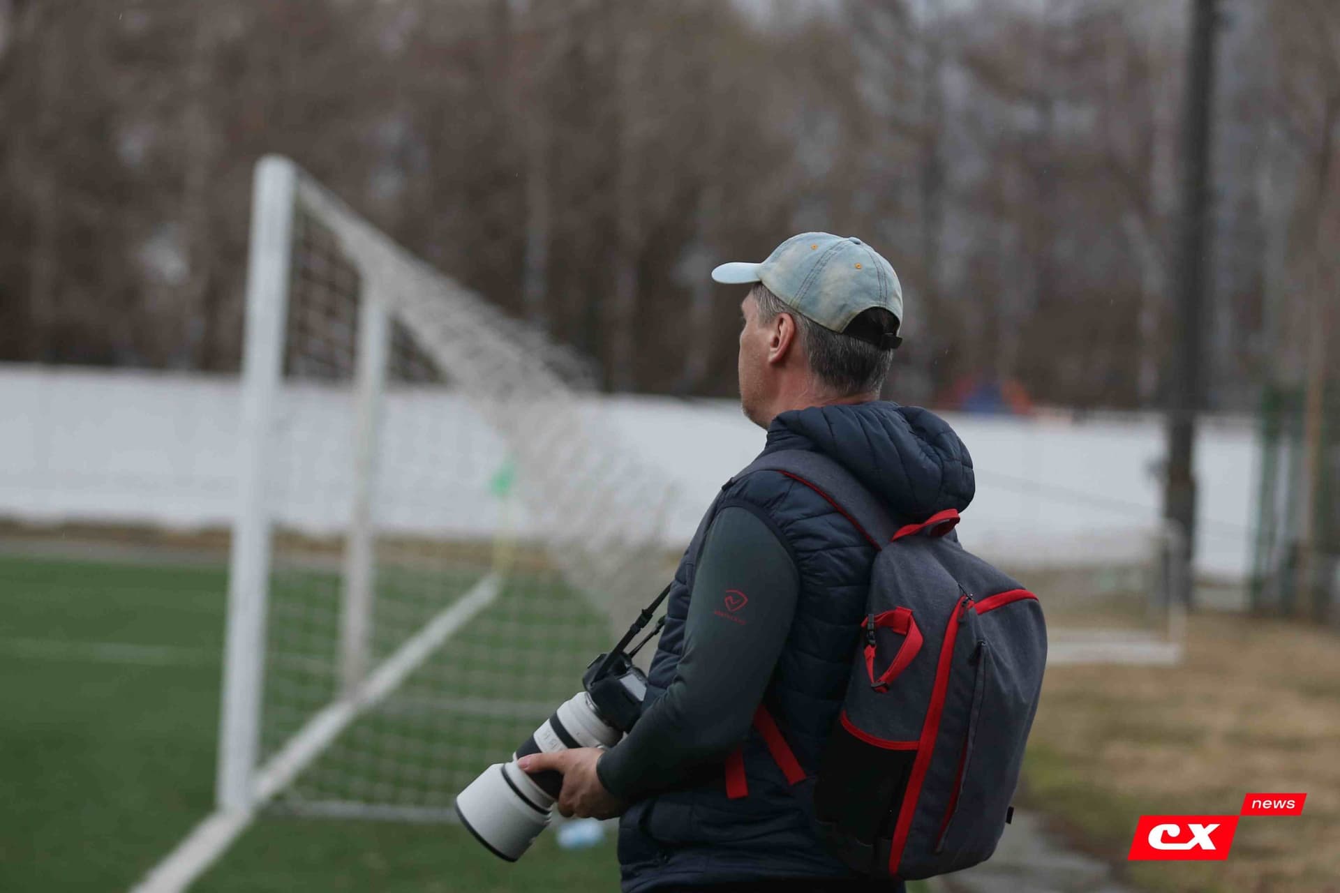 «Темп» 9:1 «Алтай». Турнир памяти В. Фомичёва. 1-й тур. 08.04.25. «CX News», В. Мартынов; «Алтайский спорт», А. Чёрный — кадр 116