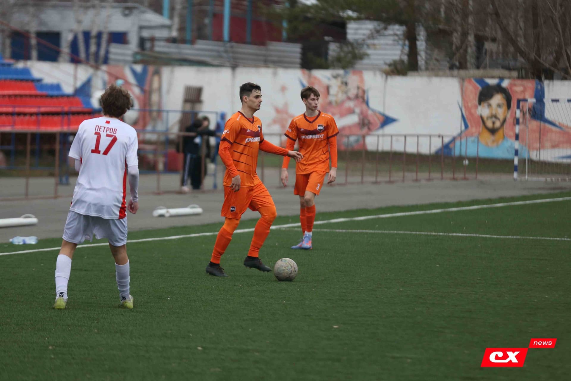 «Темп» 9:1 «Алтай». Турнир памяти В. Фомичёва. 1-й тур. 08.04.25. «CX News», В. Мартынов; «Алтайский спорт», А. Чёрный — кадр 117