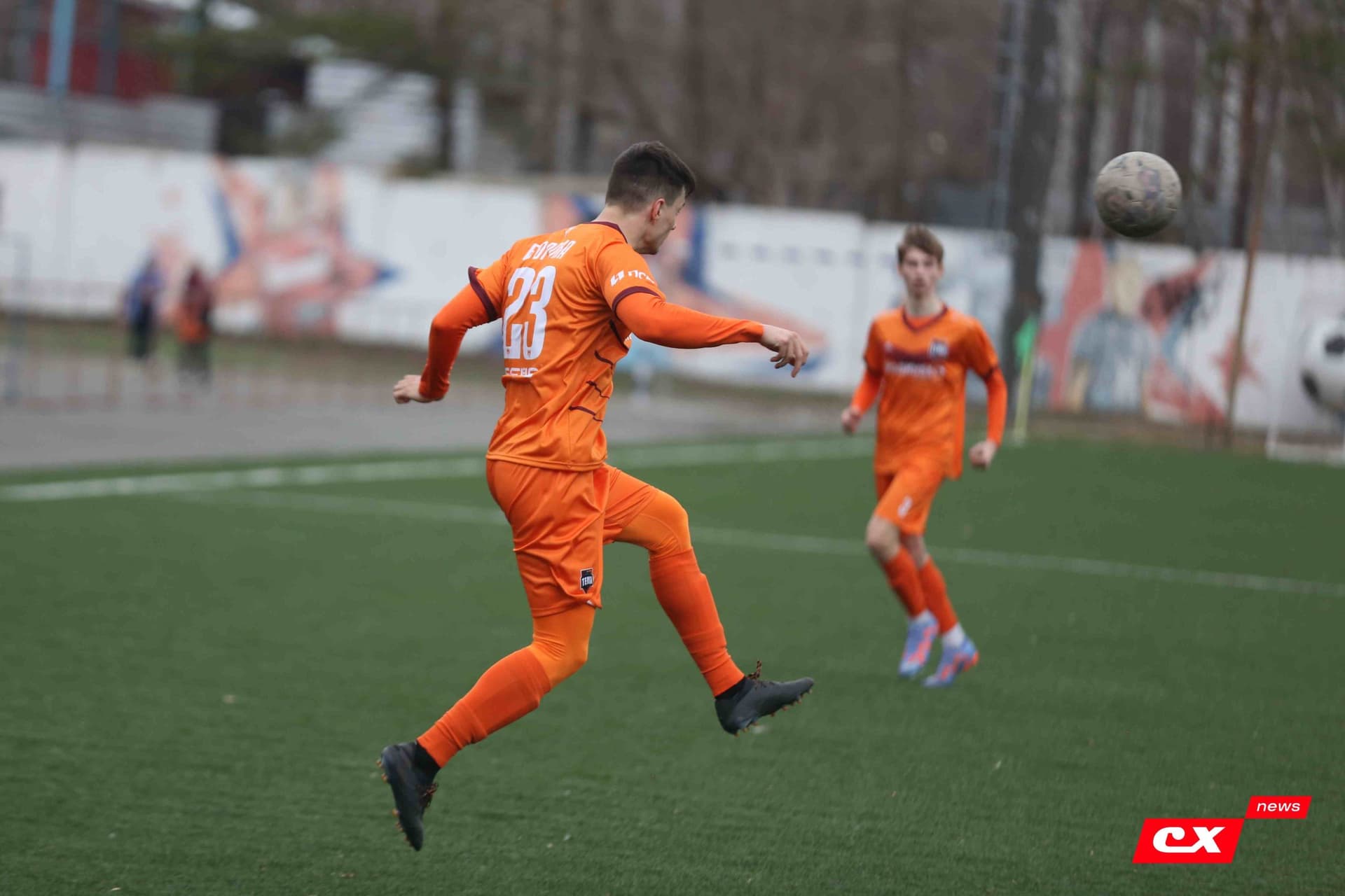 «Темп» 9:1 «Алтай». Турнир памяти В. Фомичёва. 1-й тур. 08.04.25. «CX News», В. Мартынов; «Алтайский спорт», А. Чёрный — кадр 119