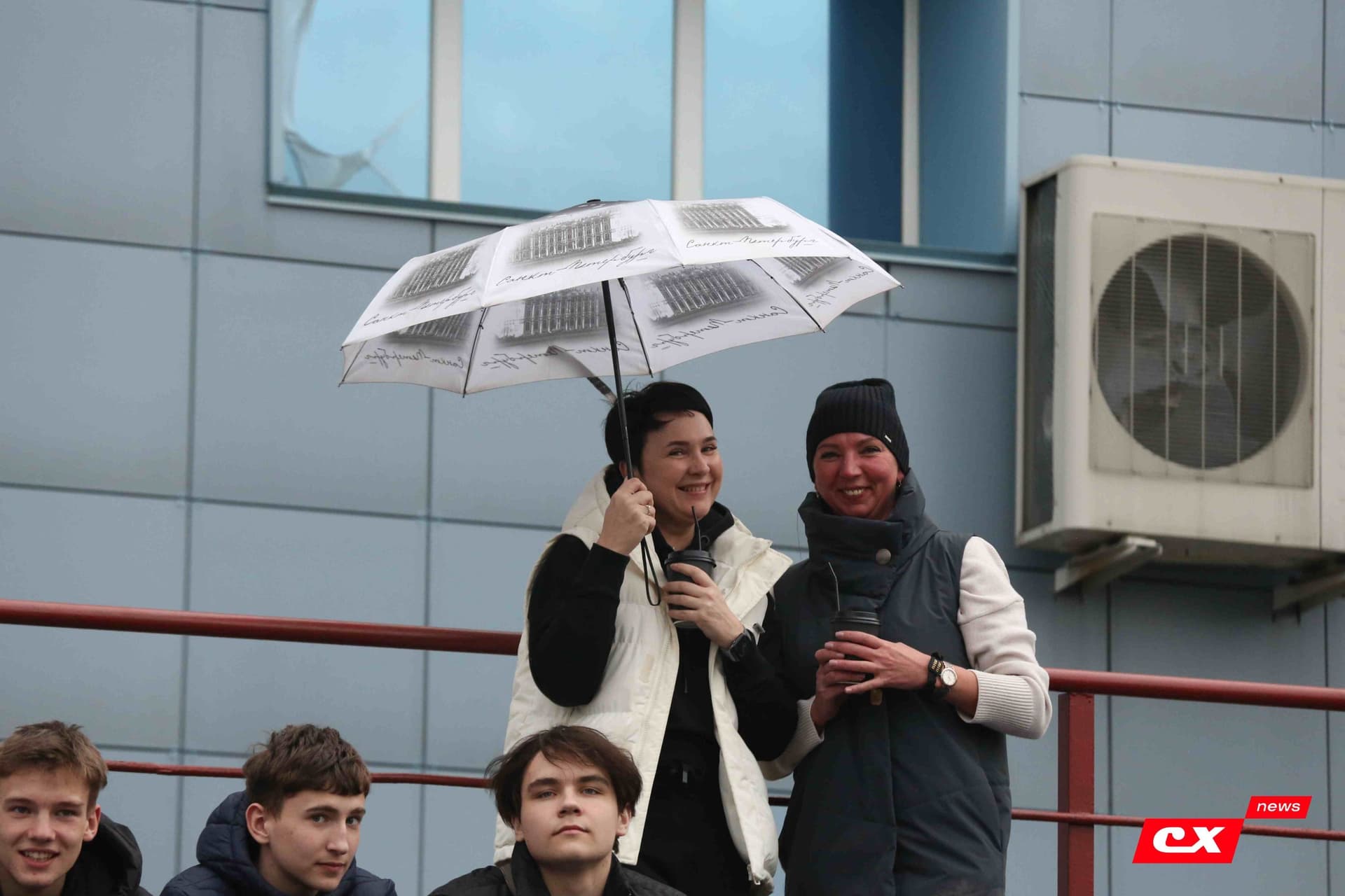 «Темп» 9:1 «Алтай». Турнир памяти В. Фомичёва. 1-й тур. 08.04.25. «CX News», В. Мартынов; «Алтайский спорт», А. Чёрный — кадр 153