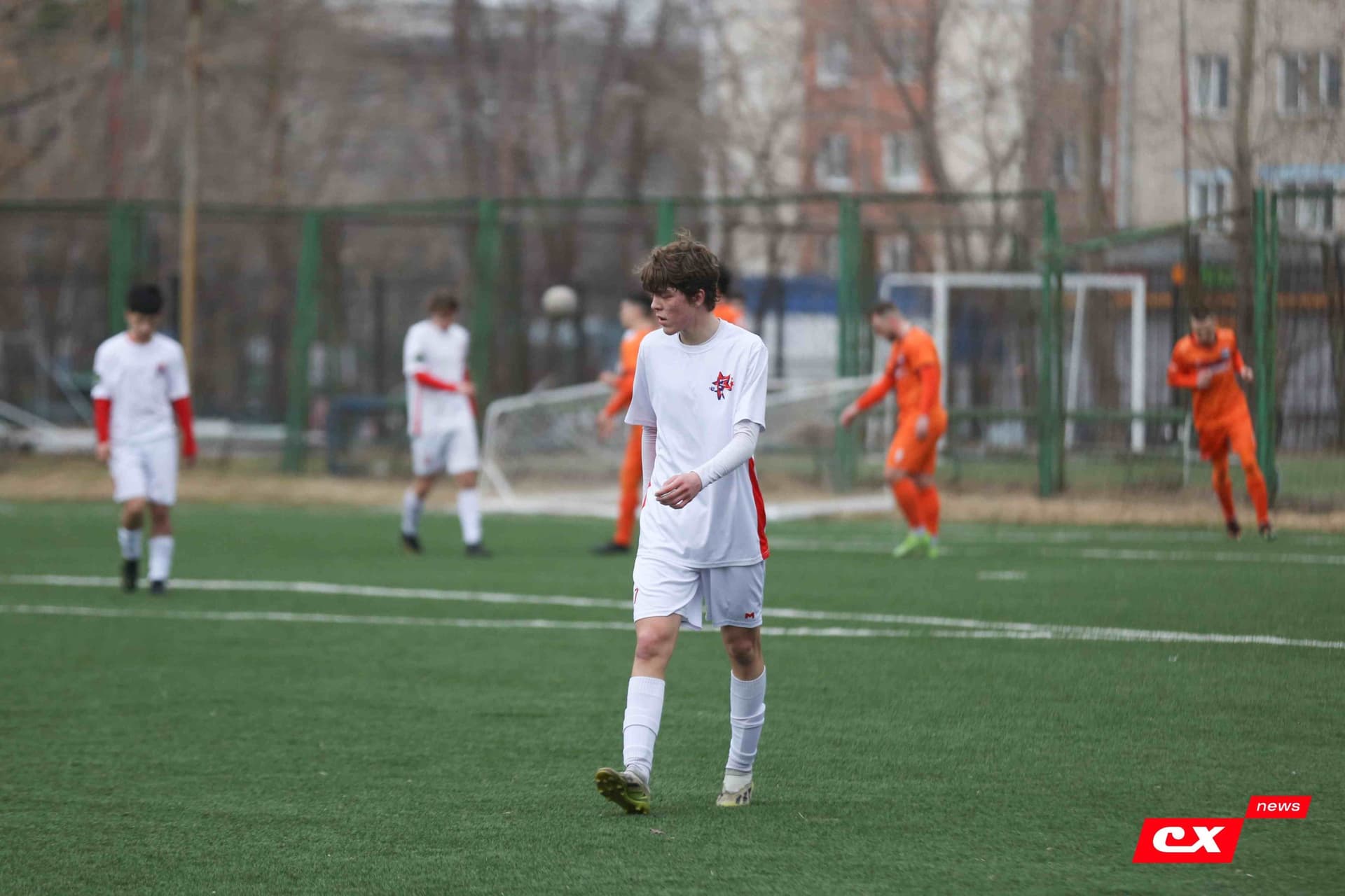 «Темп» 9:1 «Алтай». Турнир памяти В. Фомичёва. 1-й тур. 08.04.25. «CX News», В. Мартынов; «Алтайский спорт», А. Чёрный — кадр 166