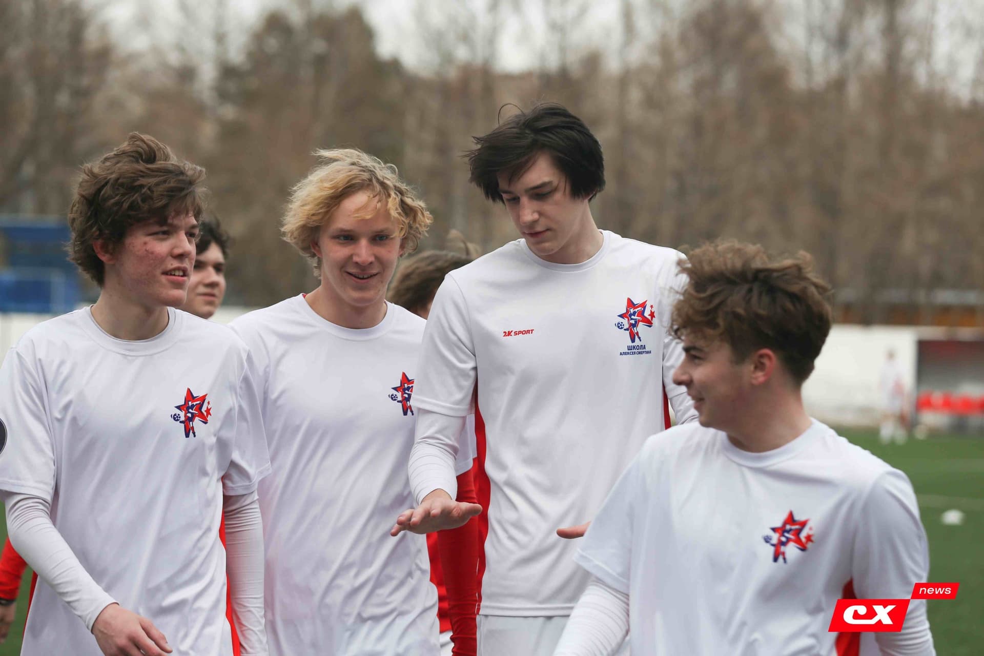 «Темп» 9:1 «Алтай». Турнир памяти В. Фомичёва. 1-й тур. 08.04.25. «CX News», В. Мартынов; «Алтайский спорт», А. Чёрный — кадр 52