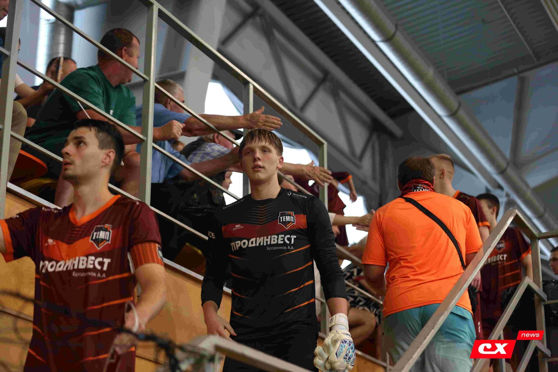 «Темп» 4:2 «Распадская». Кубок Сибири. 01.08.2025. Владимир Мартынов («CX News») — кадр 50