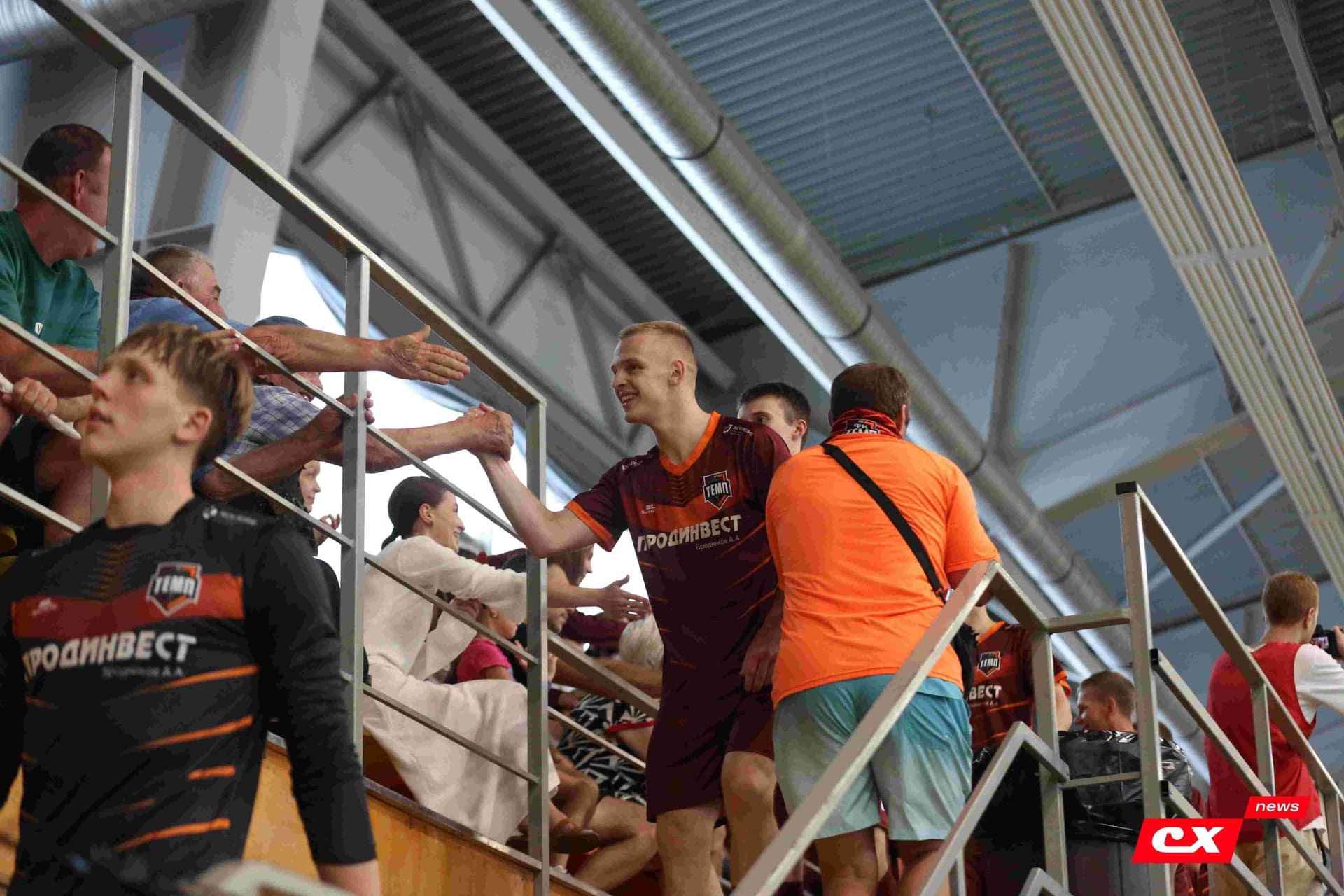 «Темп» 4:2 «Распадская». Кубок Сибири. 01.08.2025. Владимир Мартынов («CX News») — кадр 51