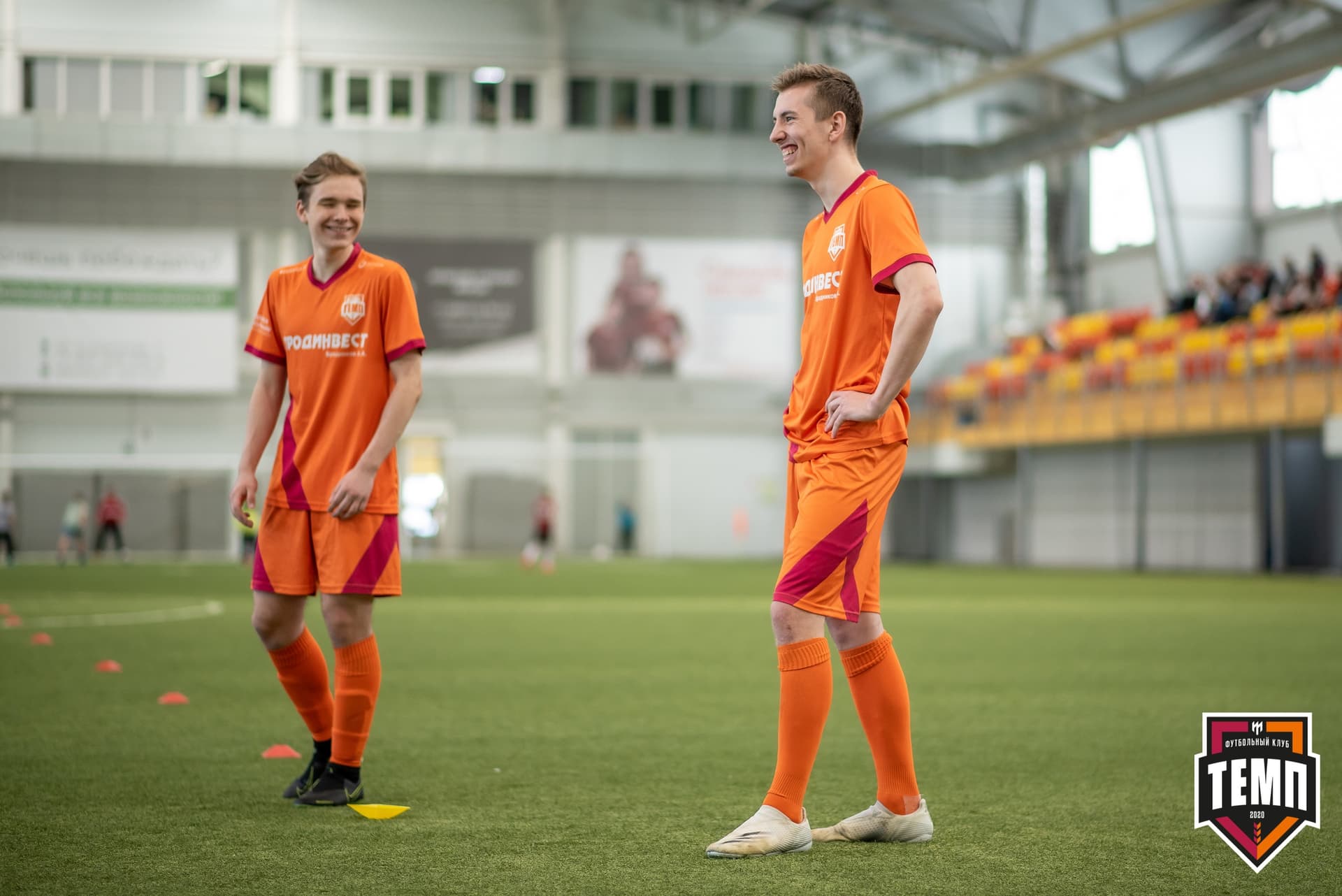 Турнир памяти В. Фомичёва. «Темп» 5:0 «Строитель» (Бийск). 10 апреля — кадр 11