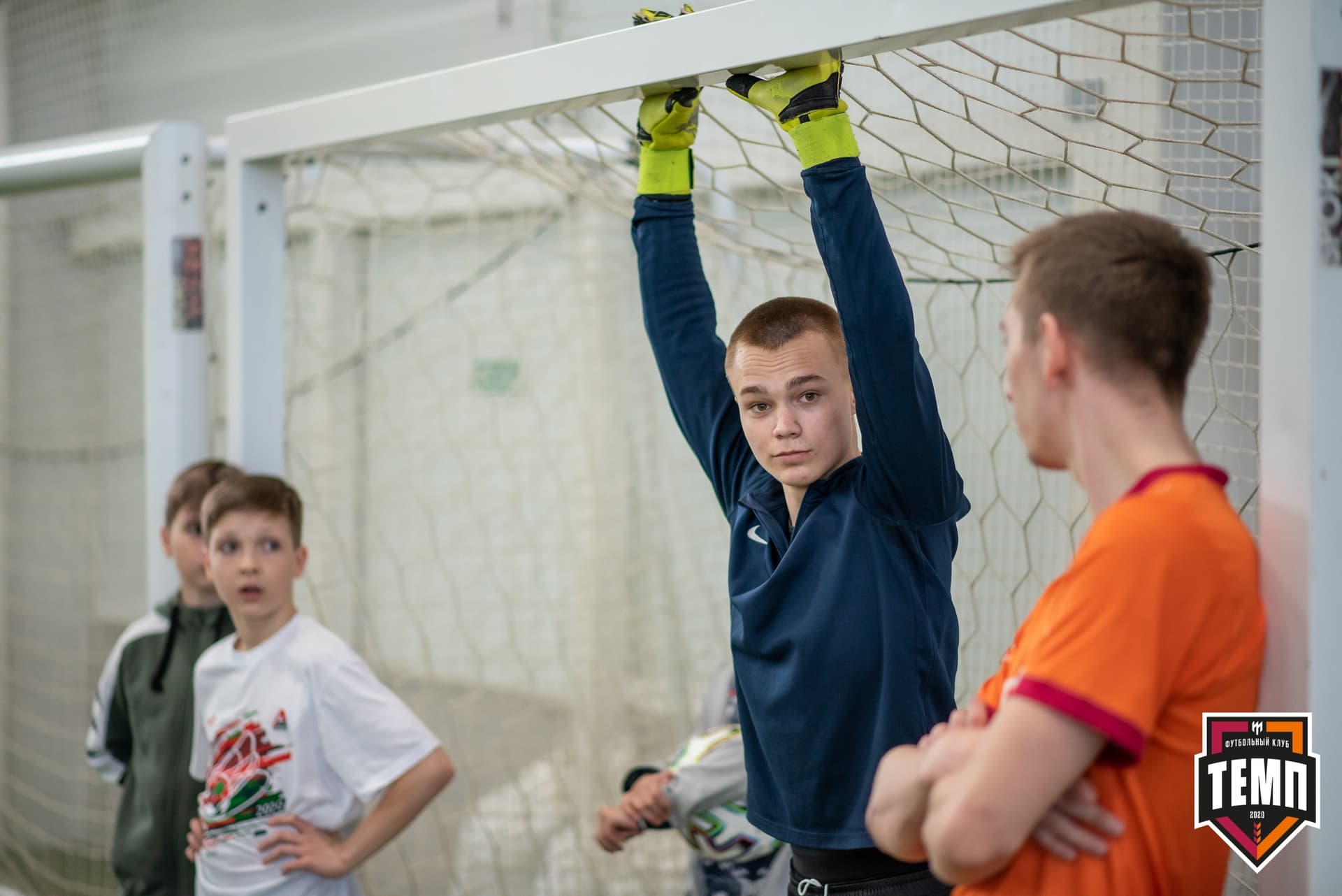 Турнир памяти В. Фомичёва. «Темп» 3:1 «Динамо-Барнаул-М». 11 апреля — кадр 11