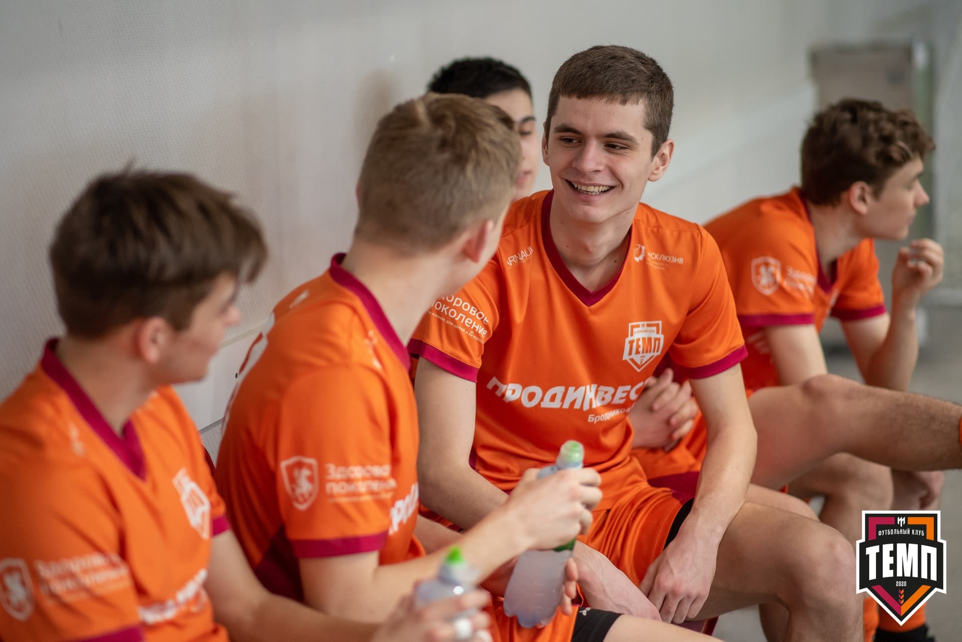 Турнир памяти В. Фомичёва. «Темп» 5:0 «Строитель» (Бийск). 10 апреля — кадр 38