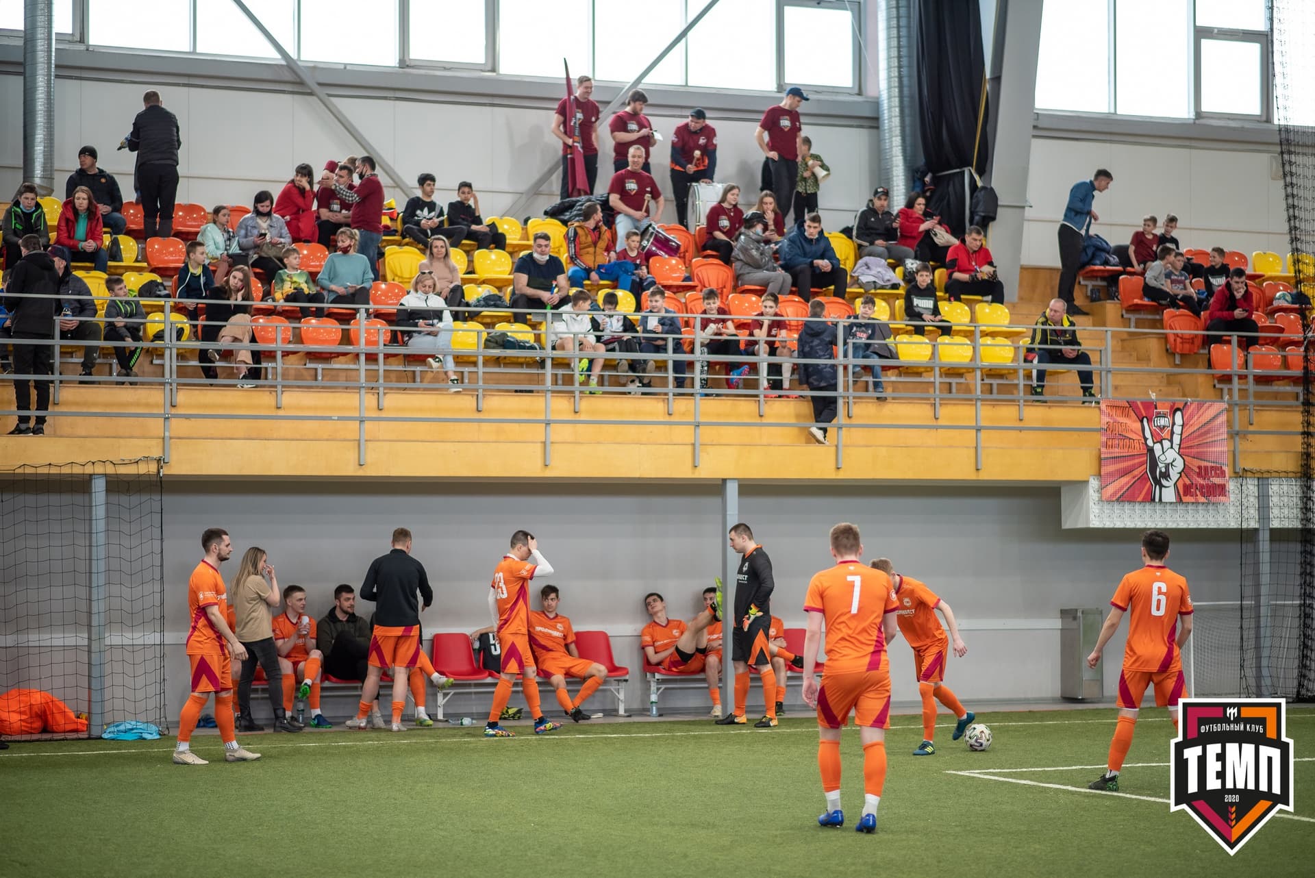 Турнир памяти В. Фомичёва. «Темп» 5:0 «Строитель» (Бийск). 10 апреля — кадр 44