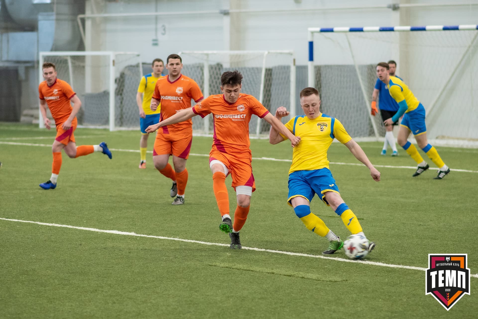 Турнир памяти В. Фомичёва. «Темп» 5:0 «Строитель» (Бийск). 10 апреля — кадр 52