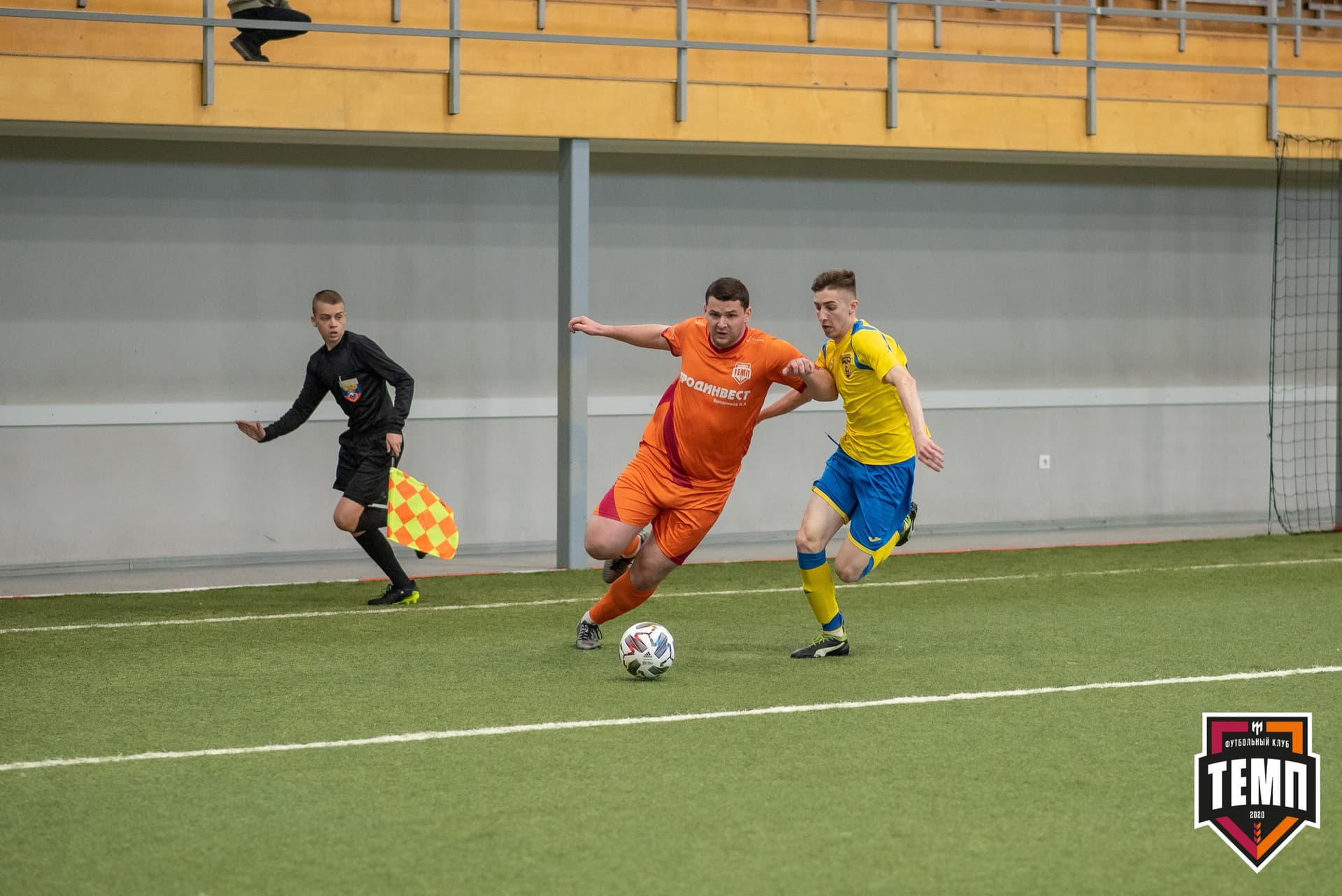 Турнир памяти В. Фомичёва. «Темп» 5:0 «Строитель» (Бийск). 10 апреля — кадр 66