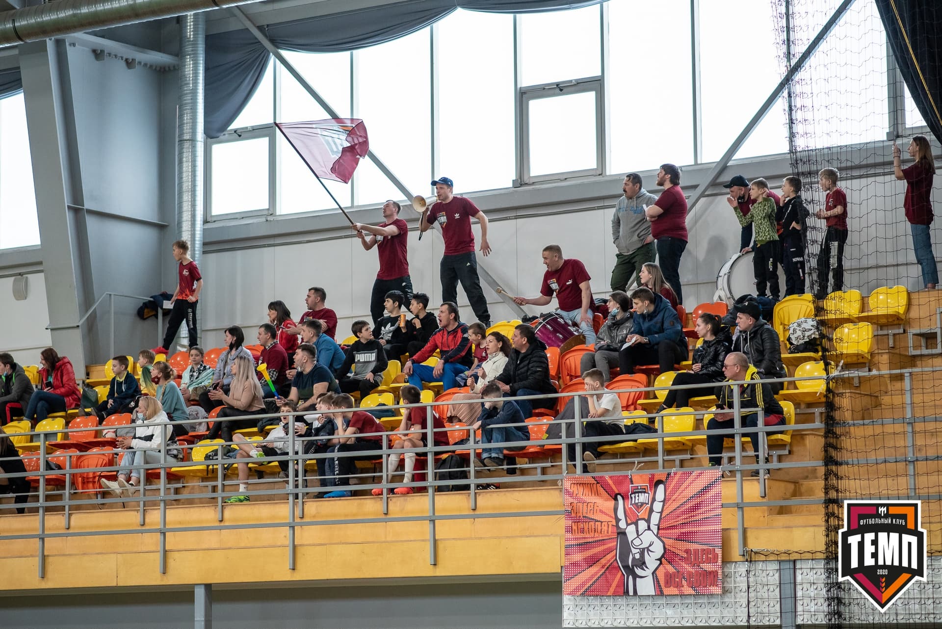 Турнир памяти В. Фомичёва. «Темп» 5:0 «Строитель» (Бийск). 10 апреля — кадр 84