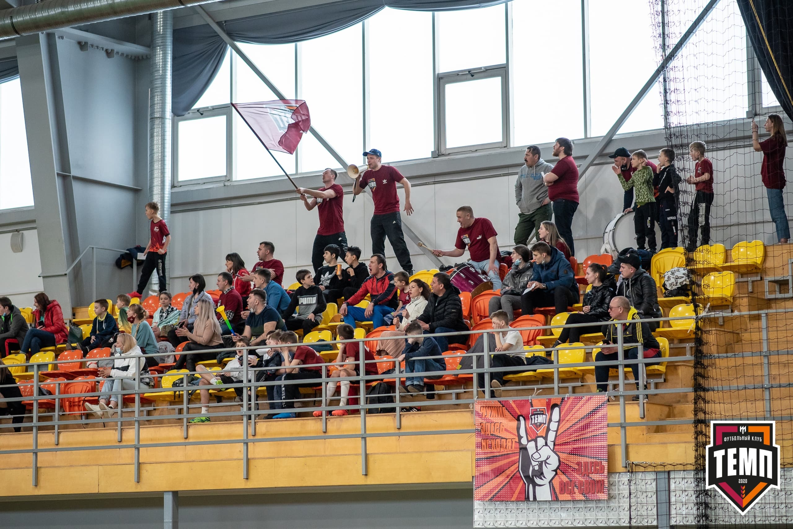Турнир памяти В. Фомичёва. «Темп» 5:0 «Строитель» (Бийск). 10 апреля — кадр 84