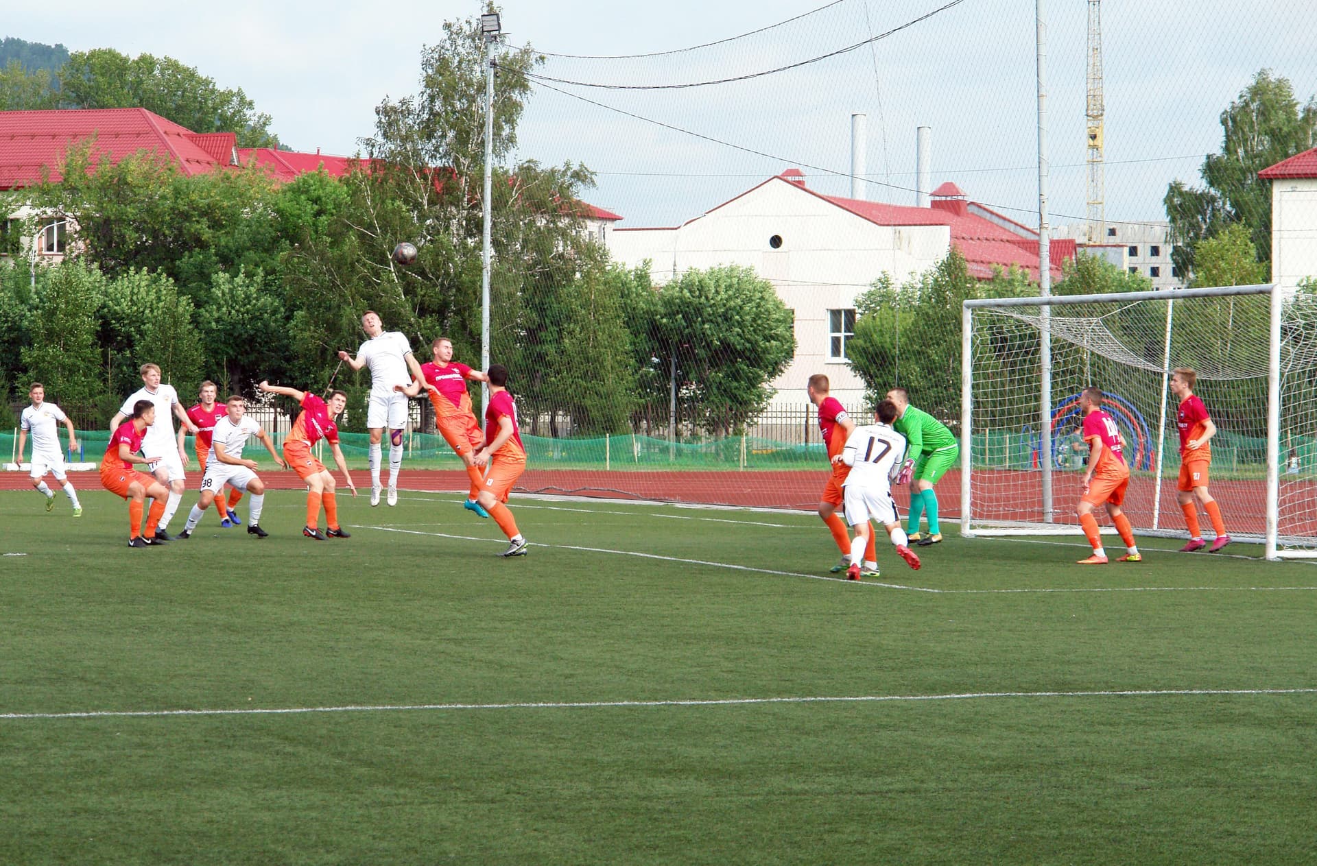 «Распадская» 1:0 «Темп». Кубок Сибири. 1/2 финала. Первый матч. — кадр 10
