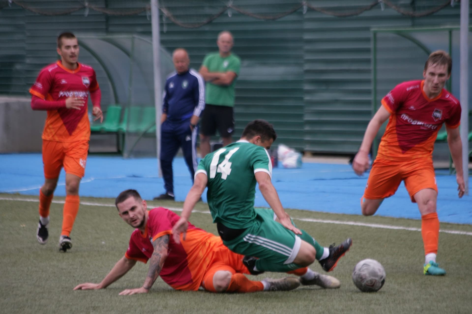 «Томь-М» 1:4 «Темп». III дивизион. Финальный этап. 29.08.2021 — кадр 24