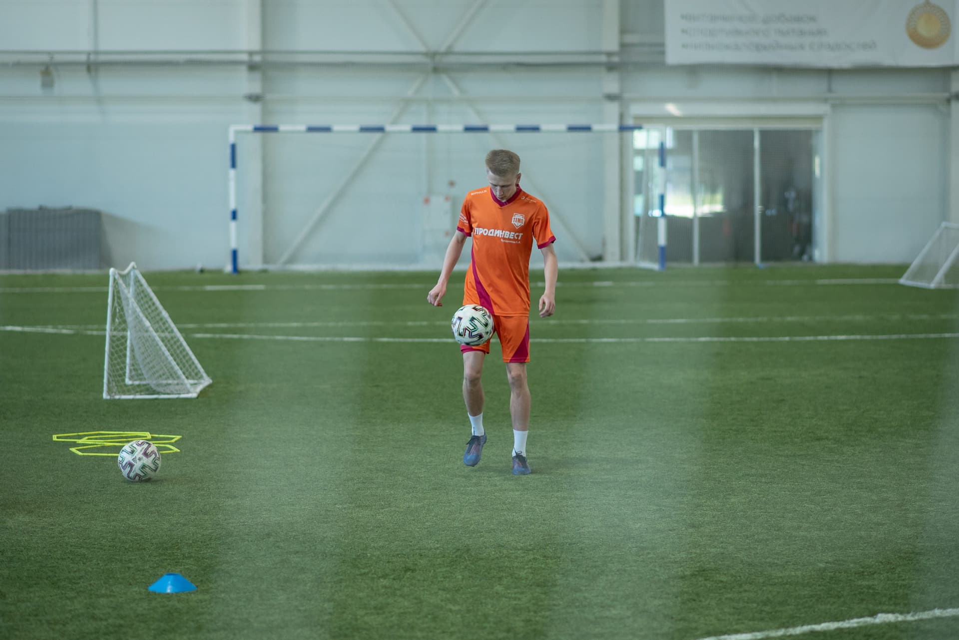 Тренировка ФК «Темп». — кадр 15