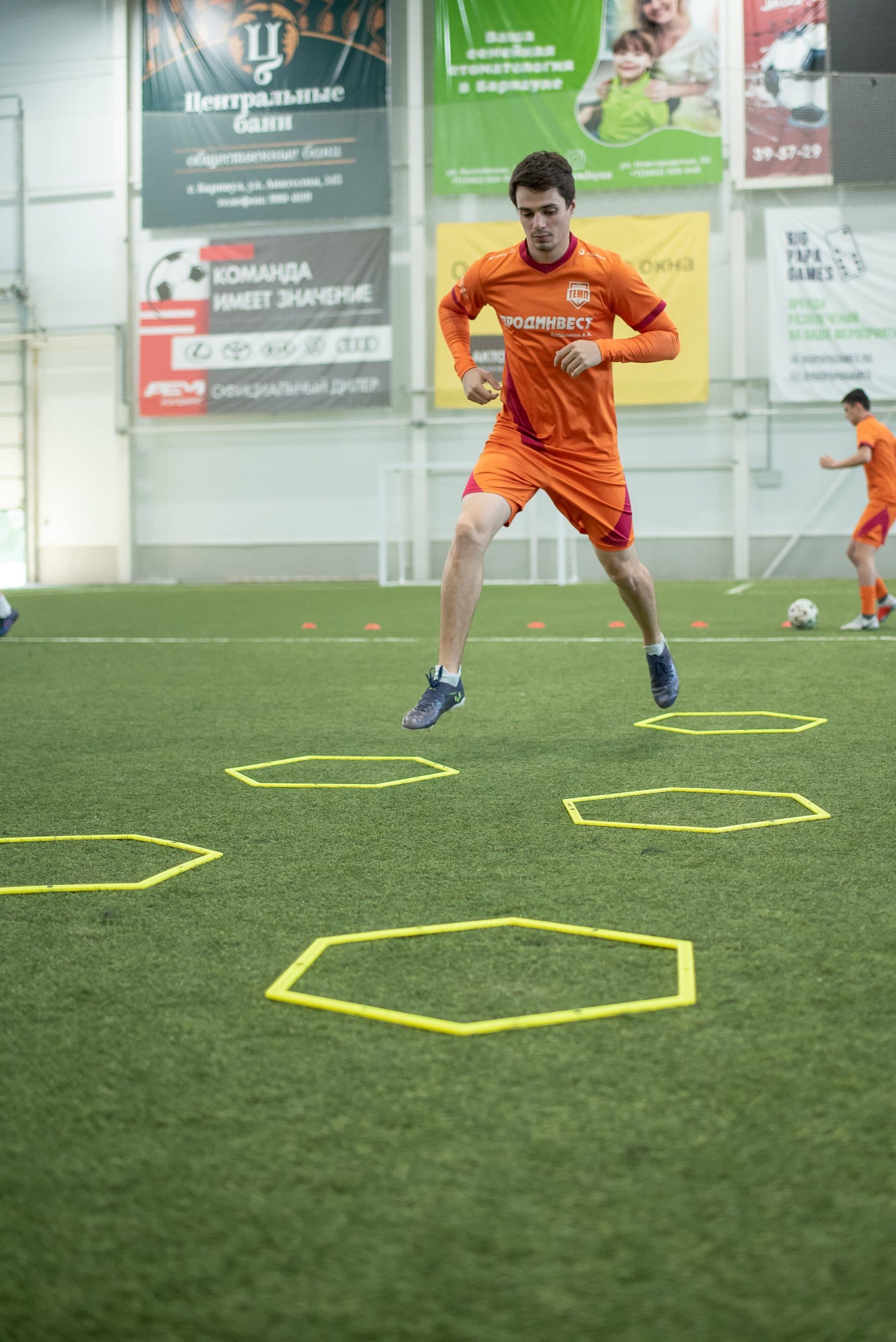 Тренировка ФК «Темп». — кадр 70