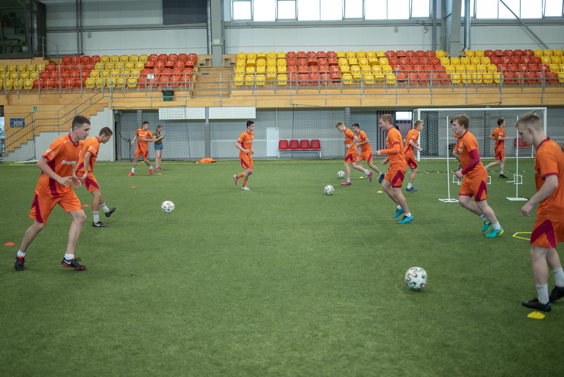 Тренировка ФК «Темп». — кадр 74