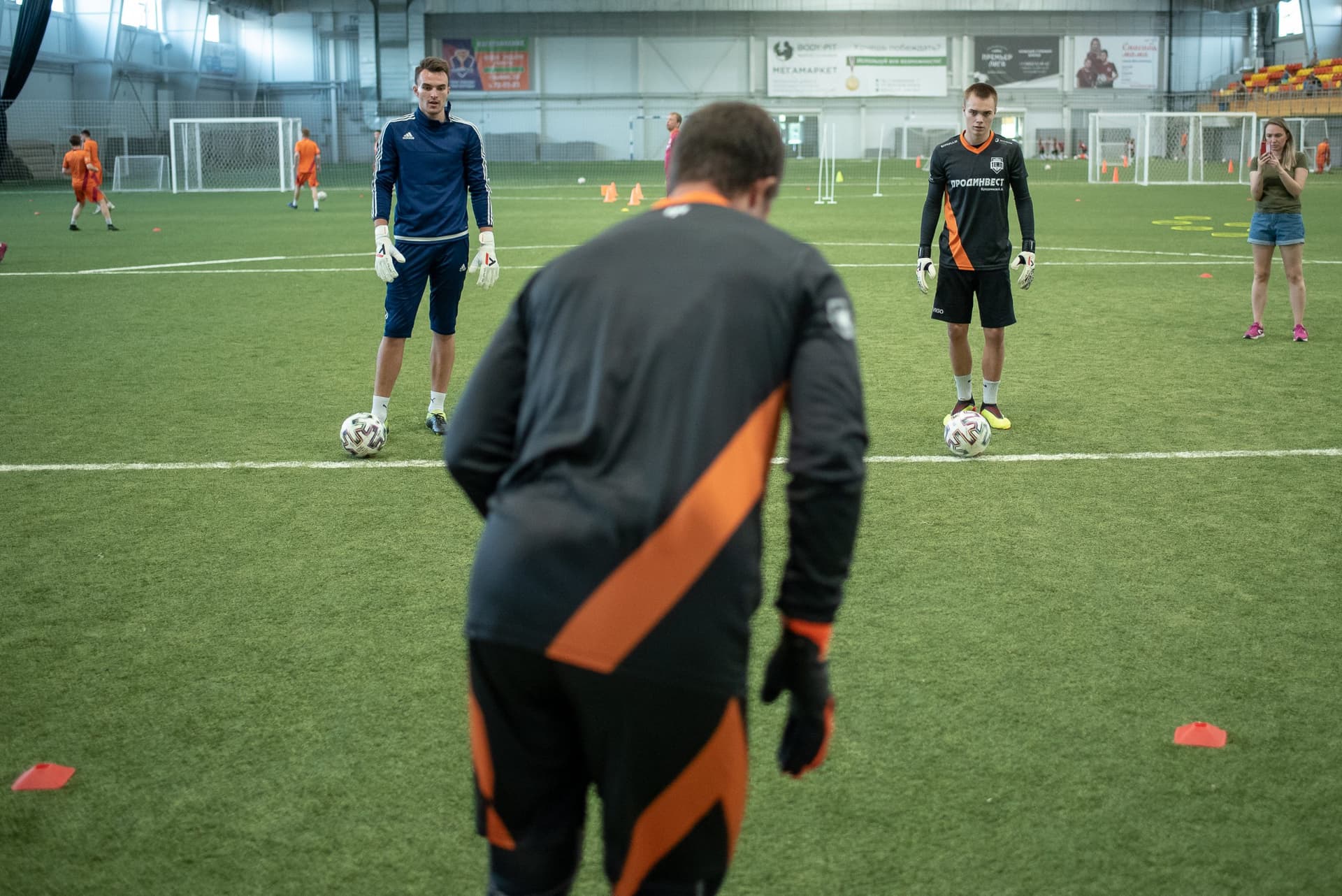 Тренировка ФК «Темп». — кадр 88