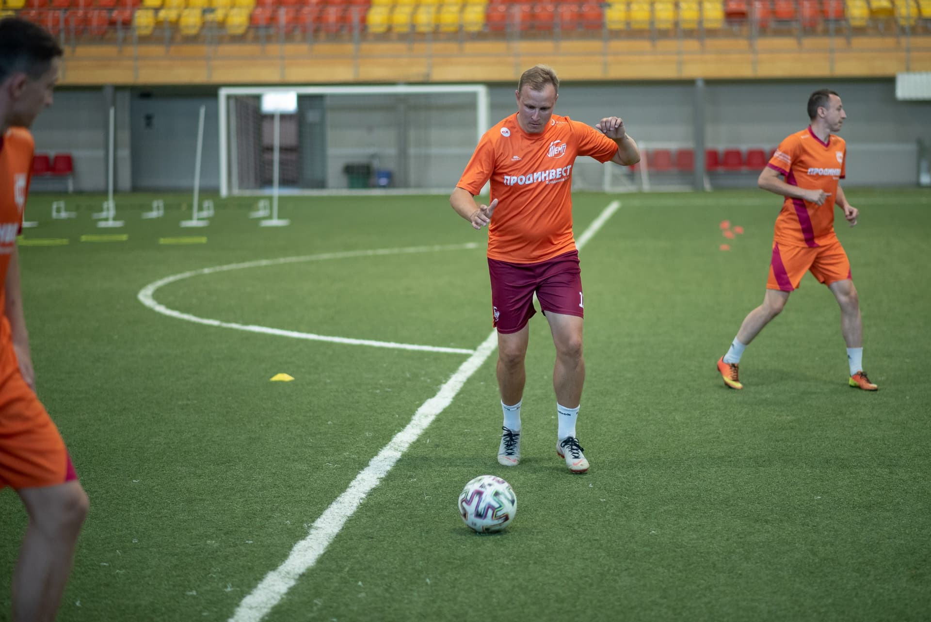 Тренировка ФК «Темп». — кадр 97