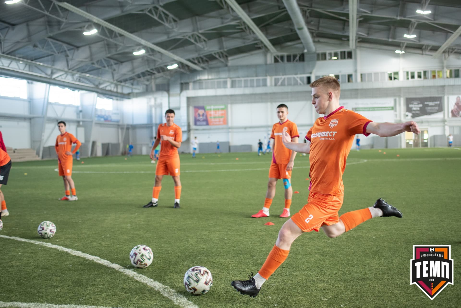 «Темп» 6:0 «Динамо-Барнаул-М». III дивизион. Финальный этап. 05.09.2021 — кадр 15