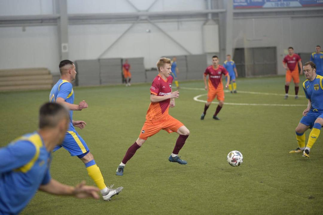 Заколдованный «Строитель»: ФК «Темп» снова не смог обыграть бийскую команду.