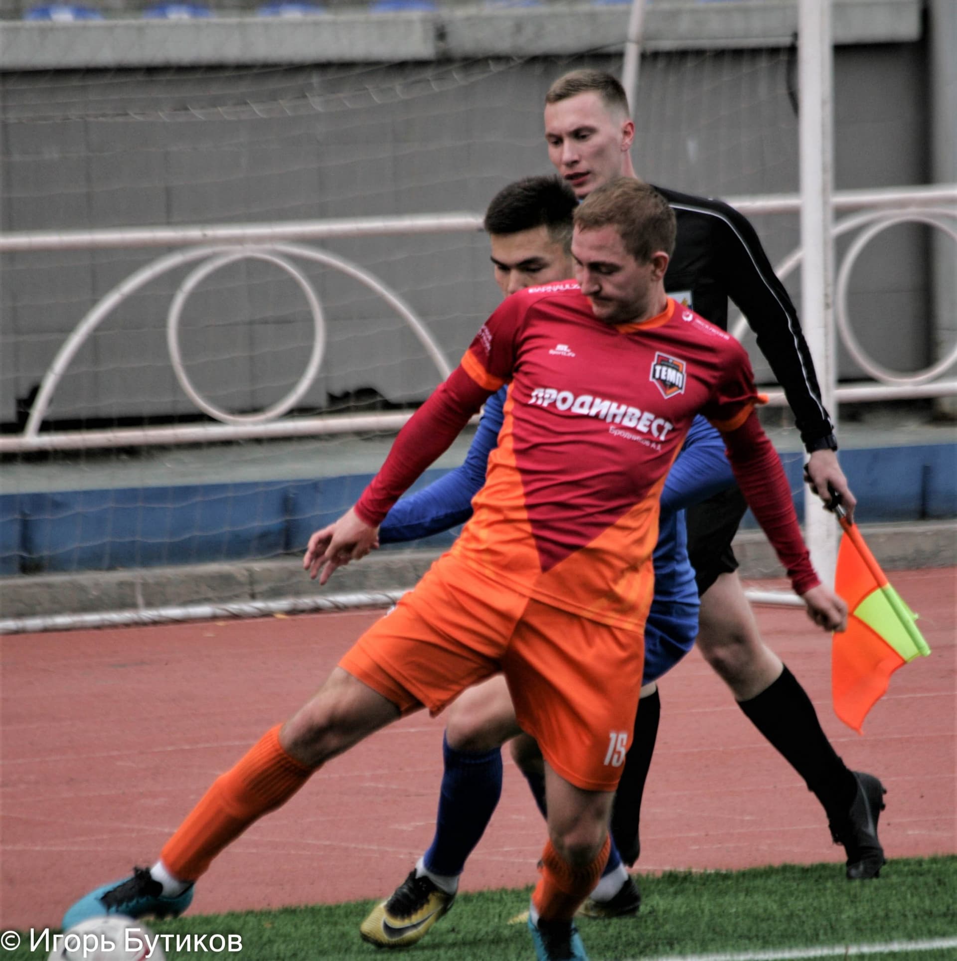 «Байкал» 1:2 «Темп». Кубок Сибири. Финал. 10.10.2021. Бутиков И. — кадр 23
