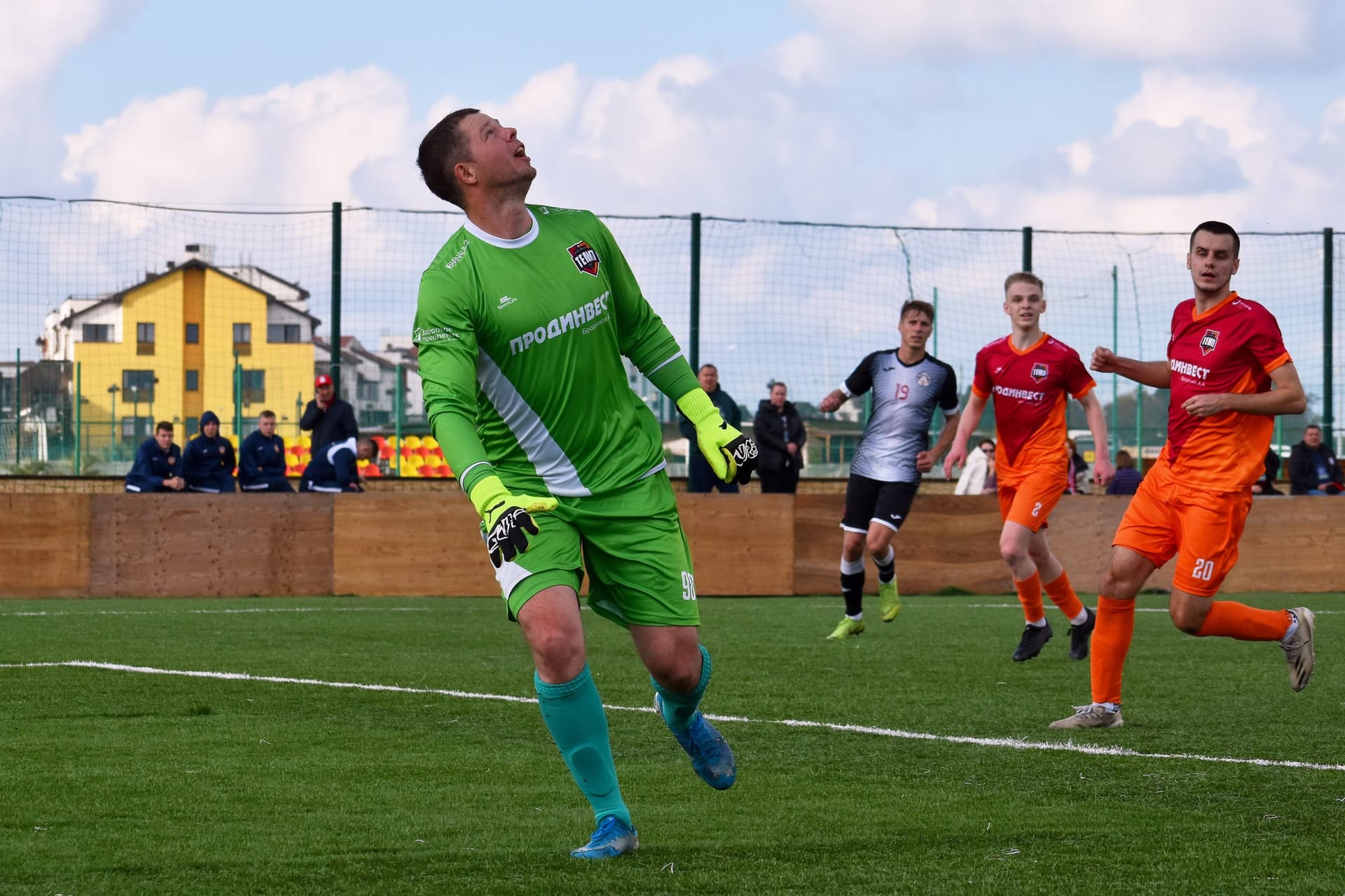 «Дорожник» 7:0 «Темп». Кубок любительских команд. 16.11.2021 — кадр 50