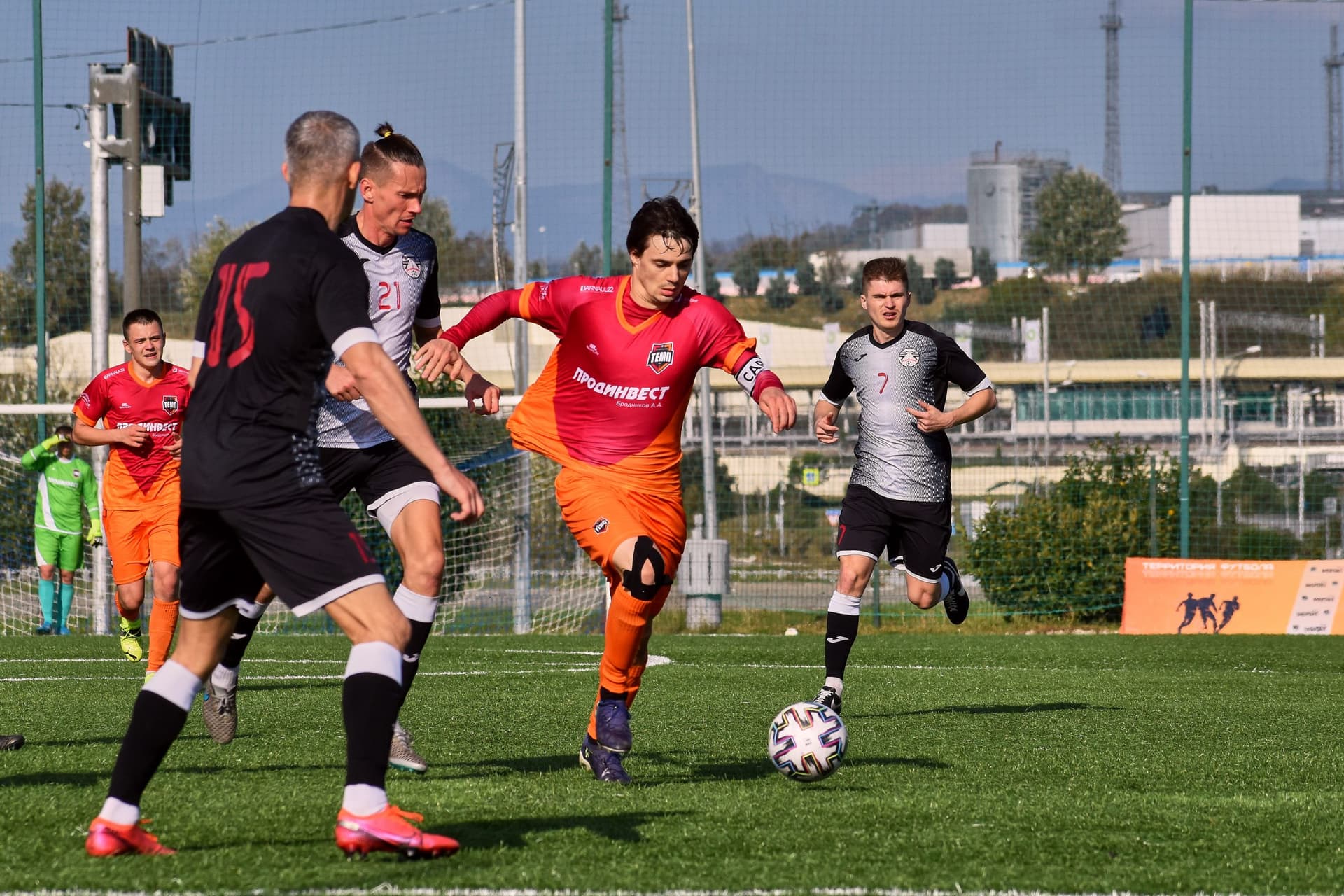 «Дорожник» 7:0 «Темп». Кубок любительских команд. 16.11.2021 — кадр 77