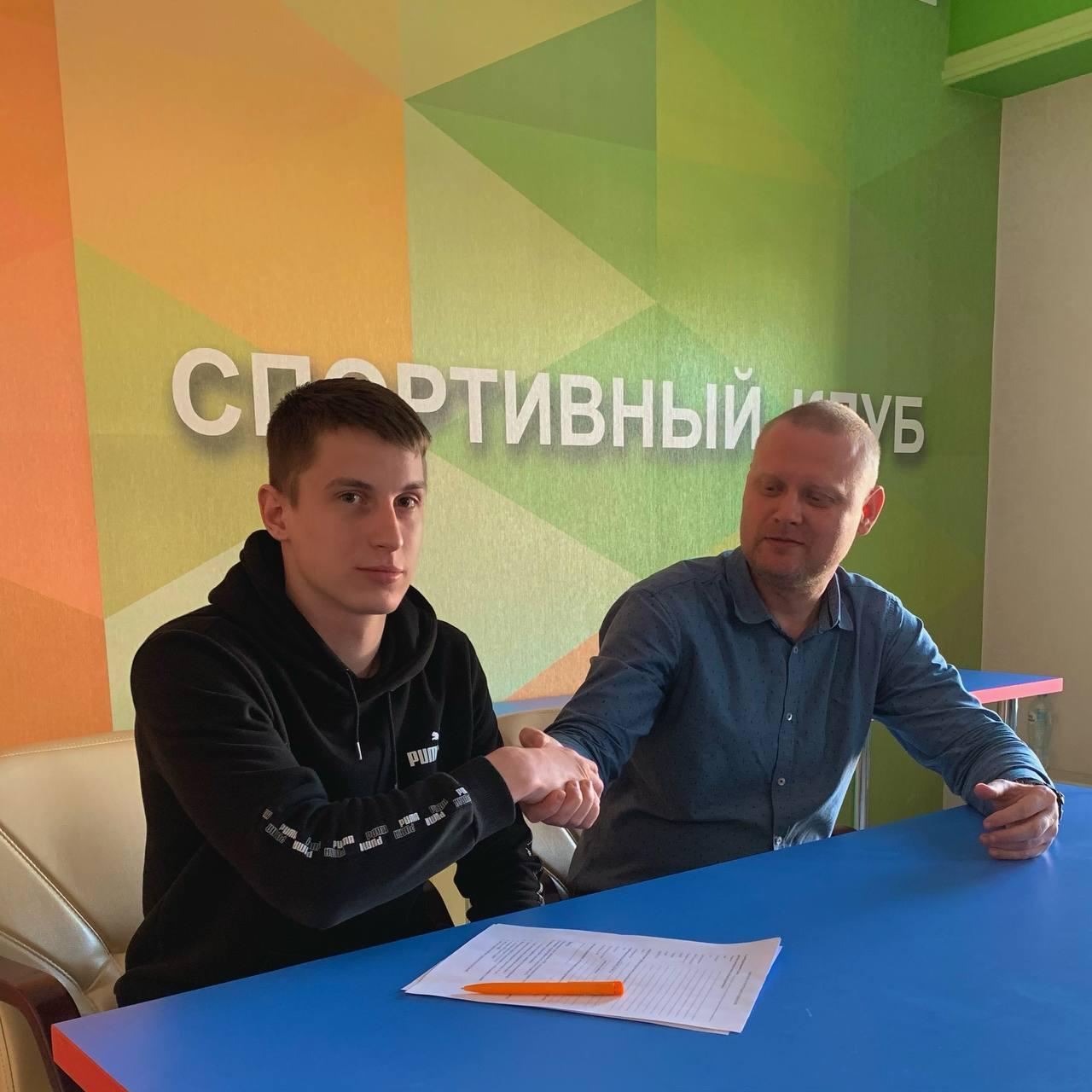 Представляем новичков: Никита Гречников