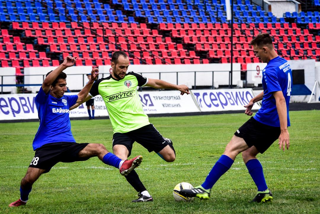 «Иркутск» в первом полуфинальном матче Кубка Сибири победил «Байкал».