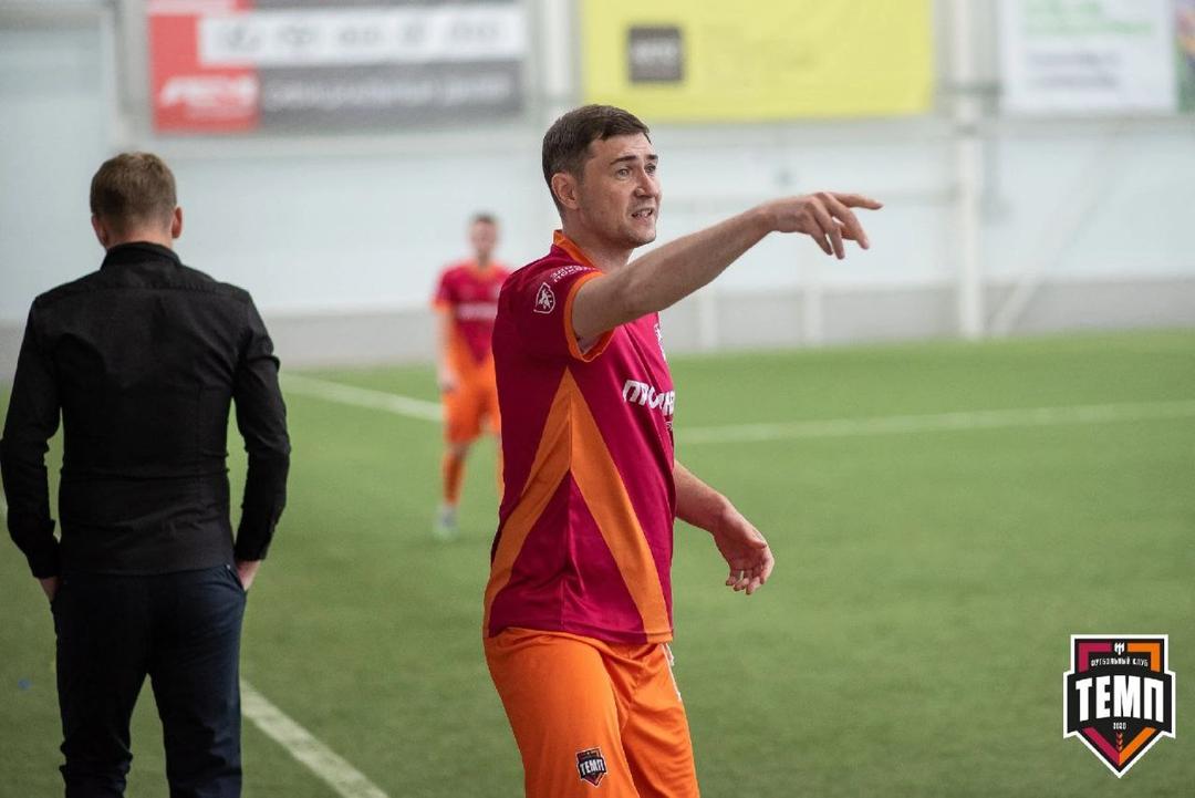 Антон Киселёв: футболист, который играл у Федотова, когда его ещё никто не знал, а у Григоряна играл не только в футбол, но и на скрипке под Ванессу Мэй.