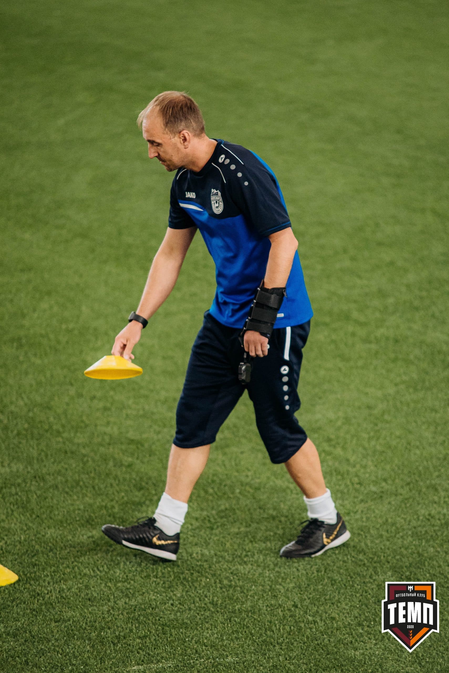 «Темп» 0:1 «Новосибирск-М». III дивизион. 07.08.2022 — кадр 9