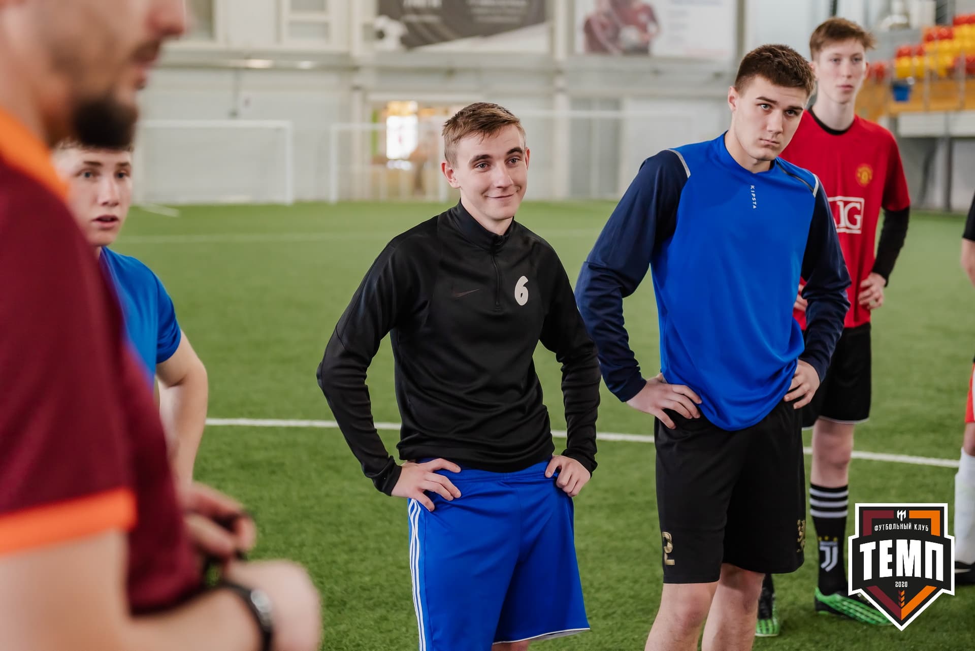 Просмотр сельских футболистов. 11.03.2023 — кадр 152