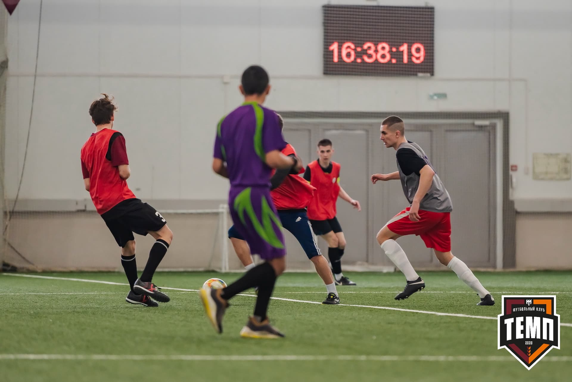 Просмотр сельских футболистов. 11.03.2023 — кадр 191